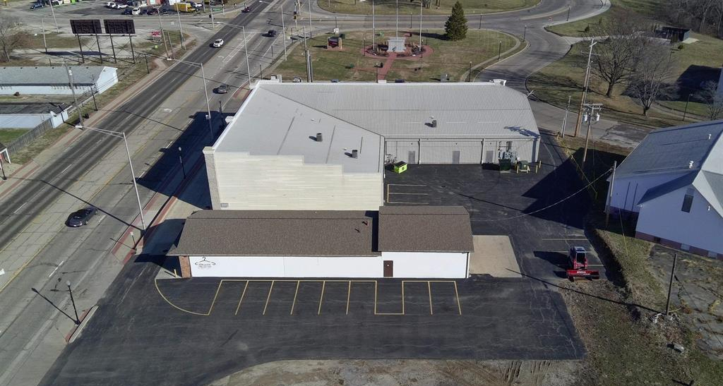 206 North Main Street, Creve Coeur, IL 61610