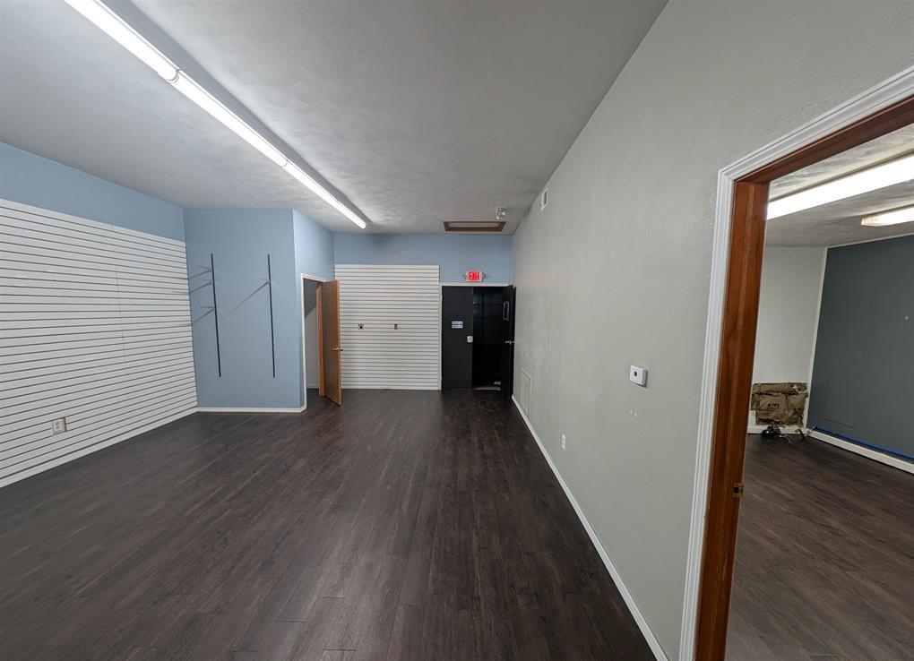 206 North Main Street, Creve Coeur, IL 61610