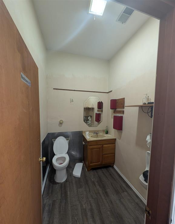 206 North Main Street, Creve Coeur, IL 61610