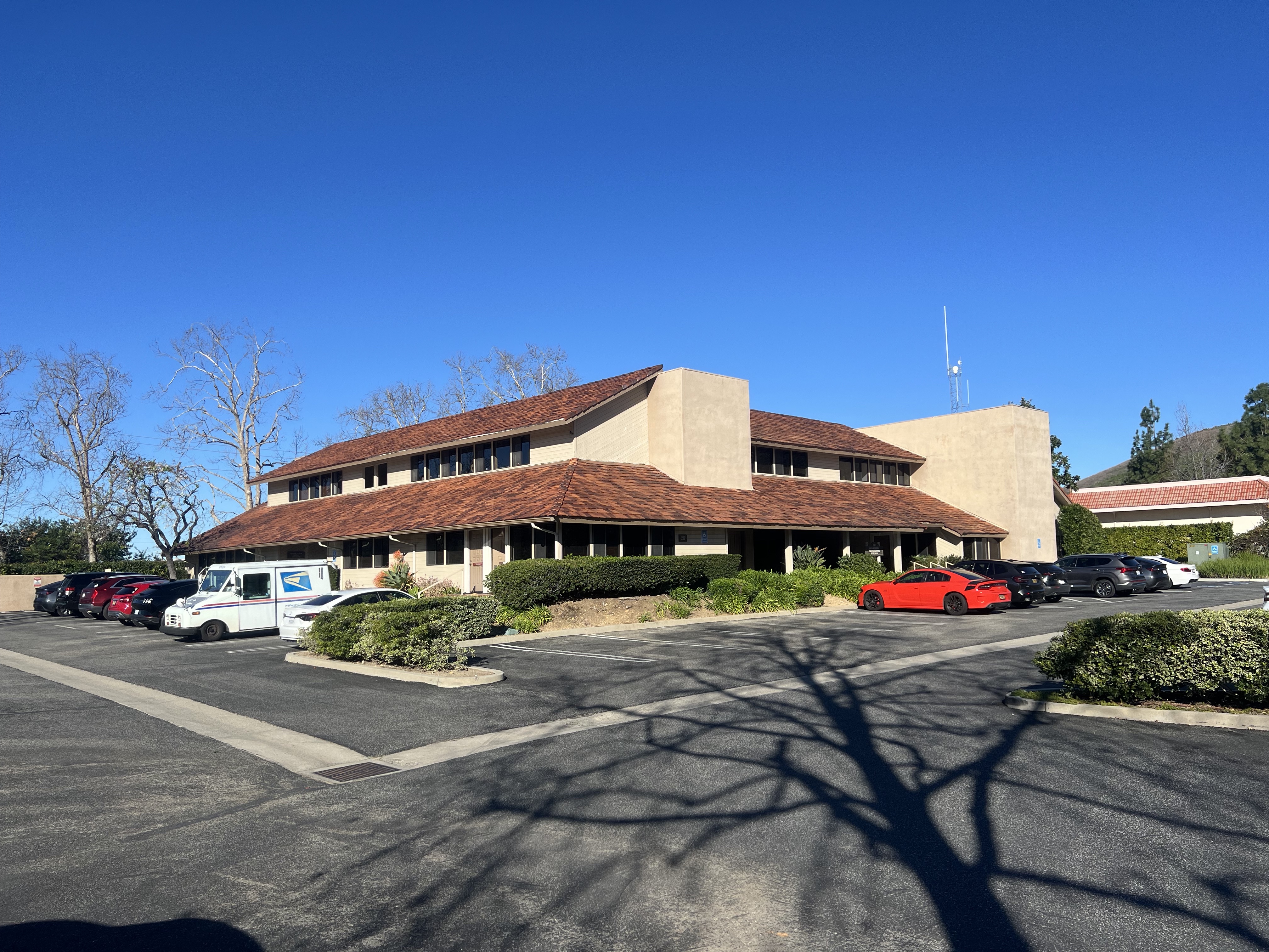 141 Duesenberg Drive, Westlake Village, CA 91362