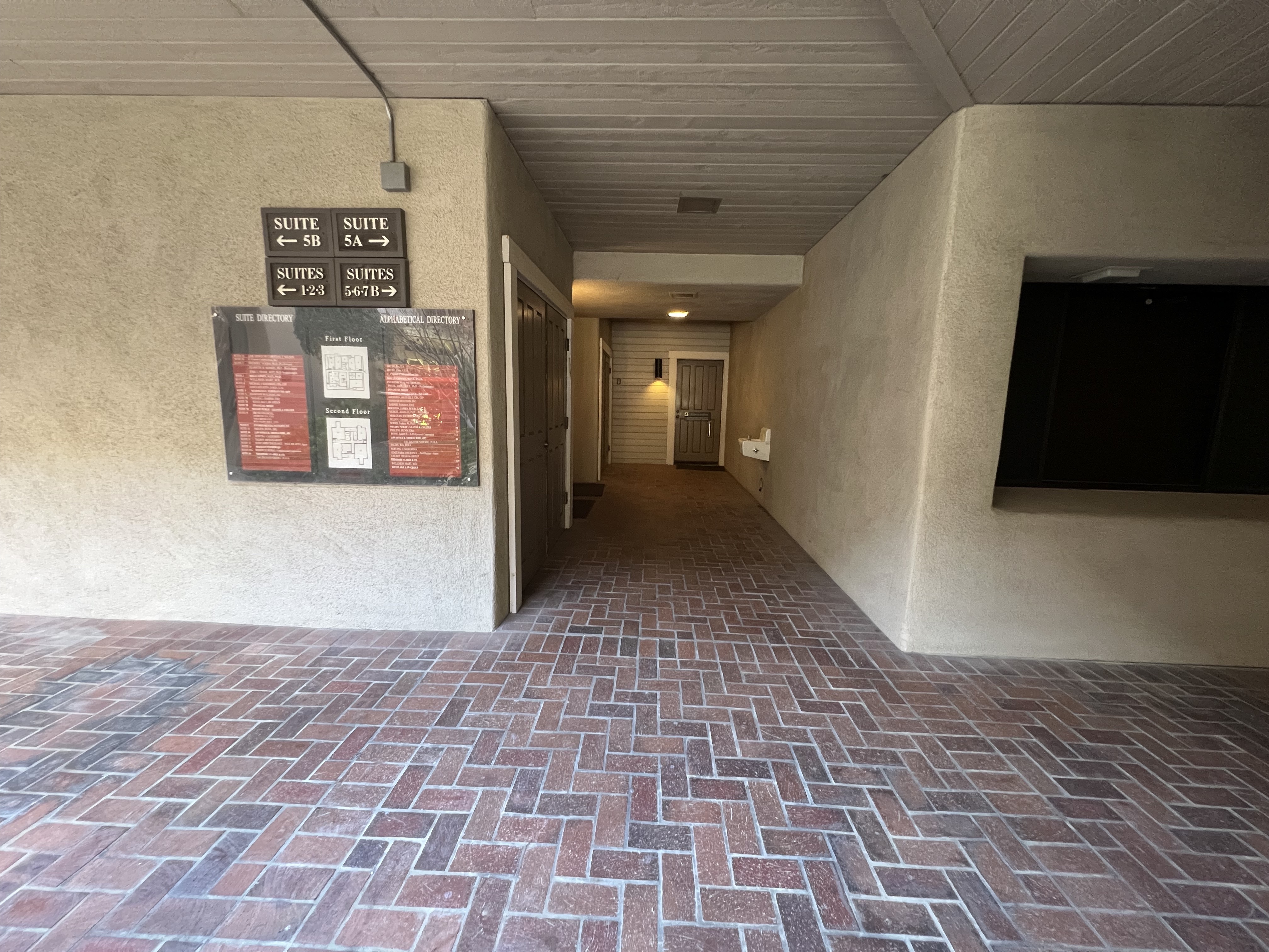 141 Duesenberg Drive, Westlake Village, CA 91362