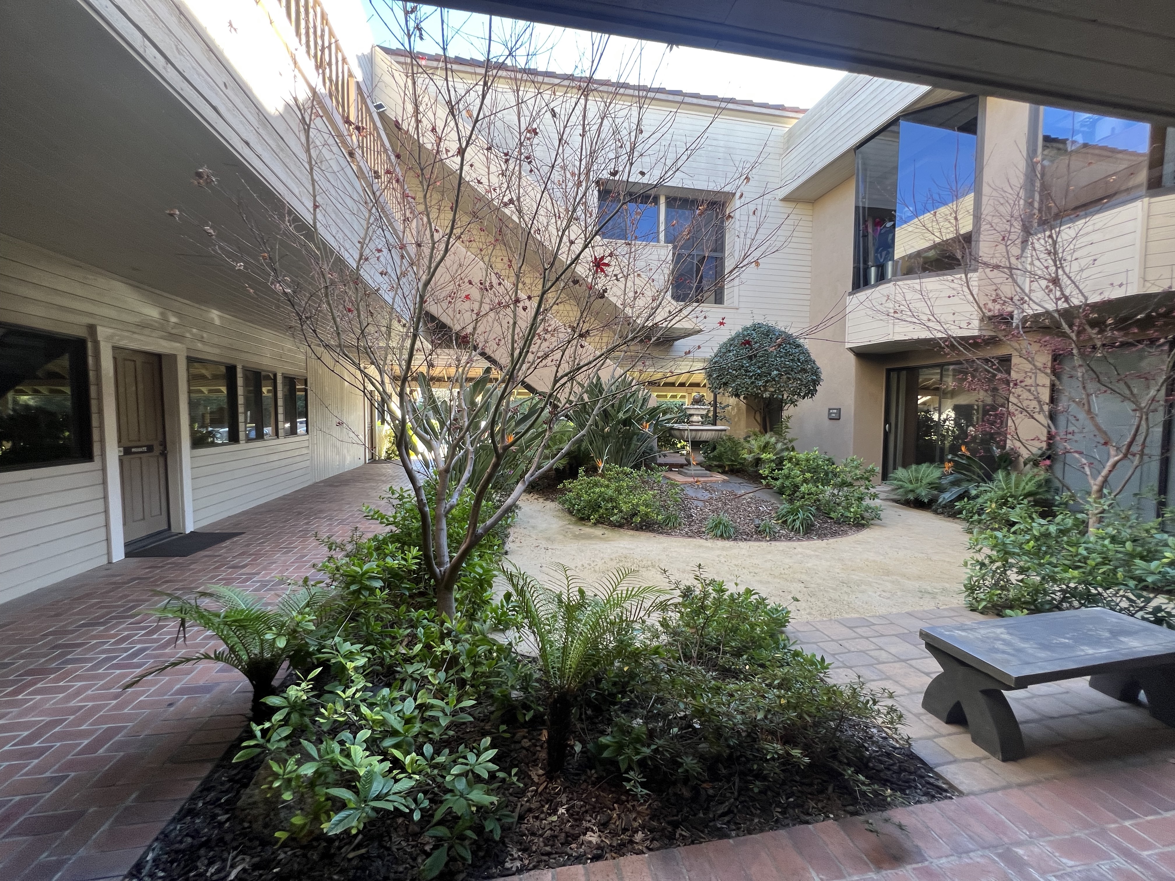 141 Duesenberg Drive, Westlake Village, CA 91362