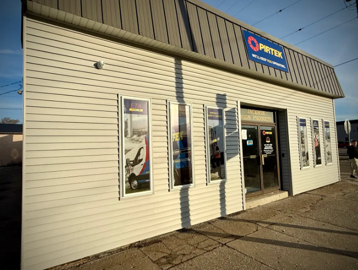 644 East Michigan Avenue, Jackson, MI 49201