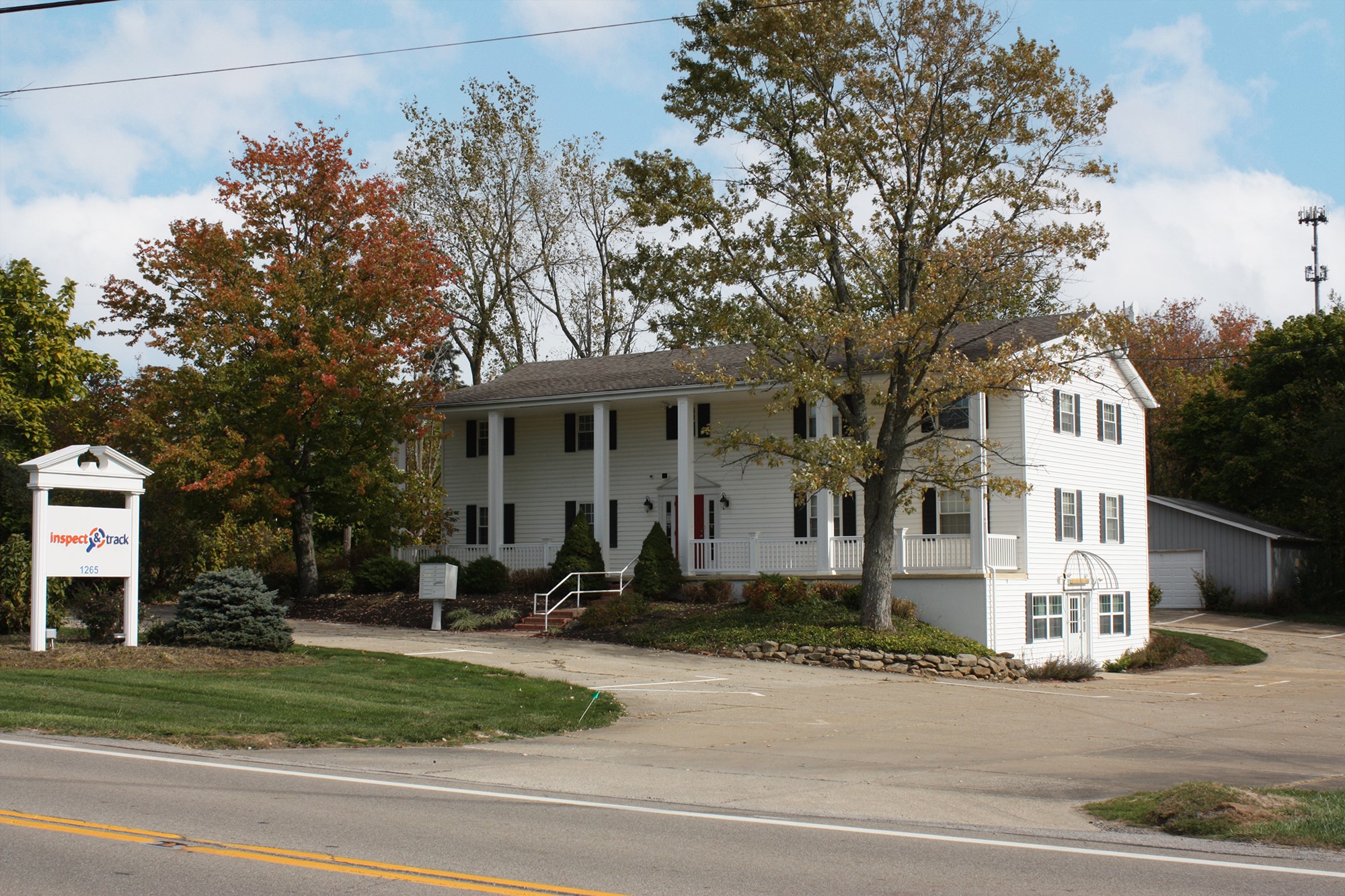 For Sale or Lease - Multi-Unit Office Building in Hinckley