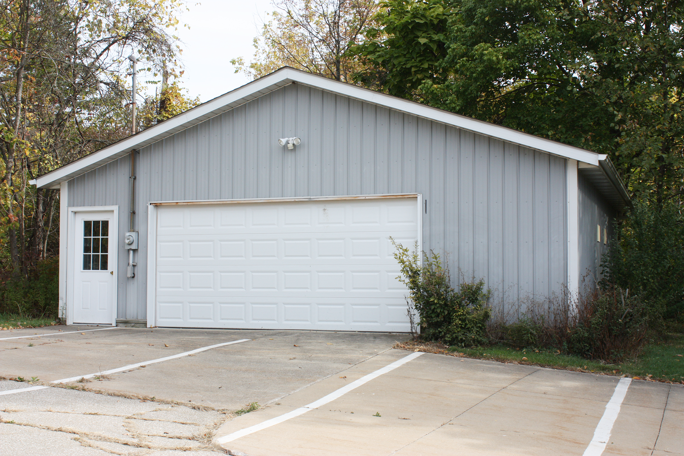1265 Ridge Road, Hinckley, OH 44233