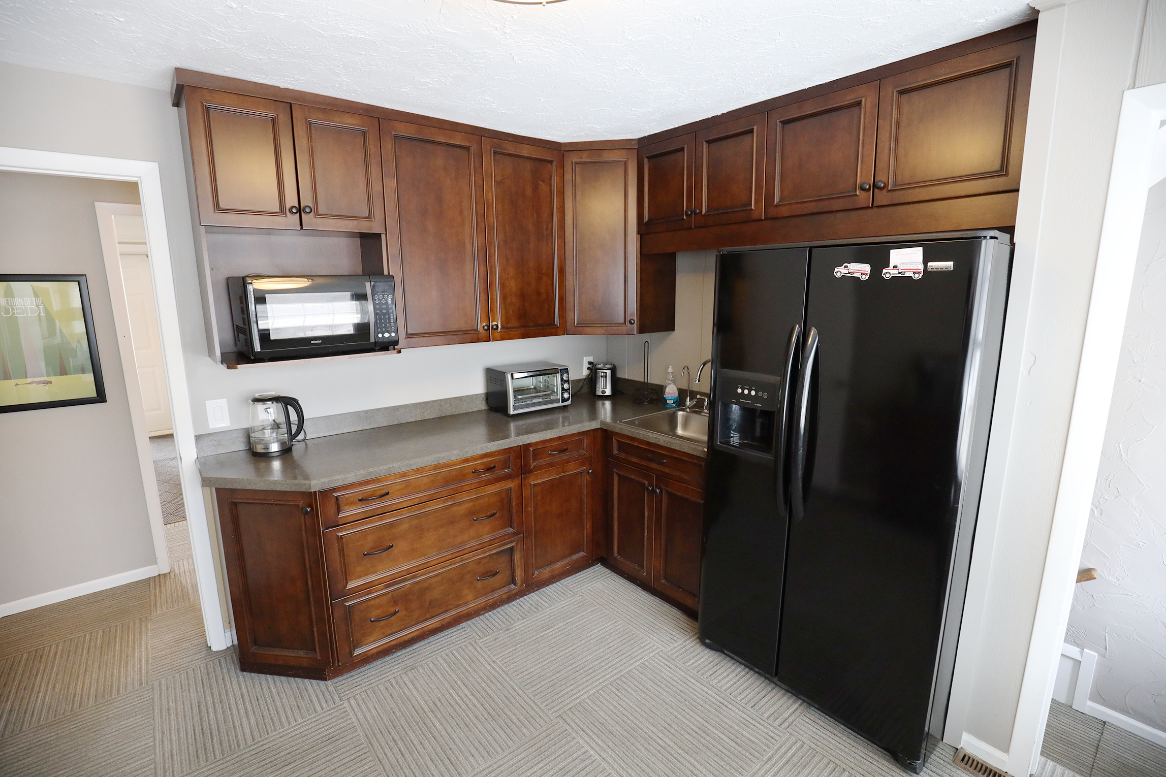 1265 Ridge Road, Hinckley, OH 44233