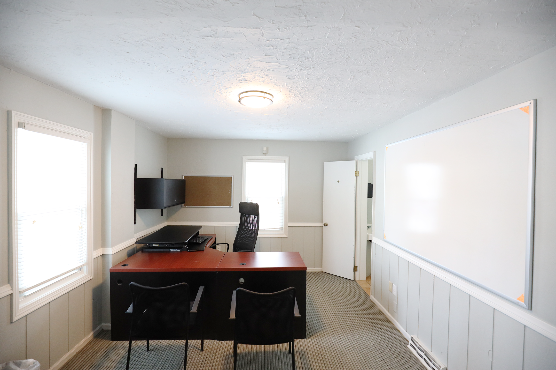 1265 Ridge Road, Hinckley, OH 44233