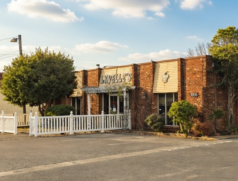 3055 Leeman Ferry - Flex/Retail Space Available