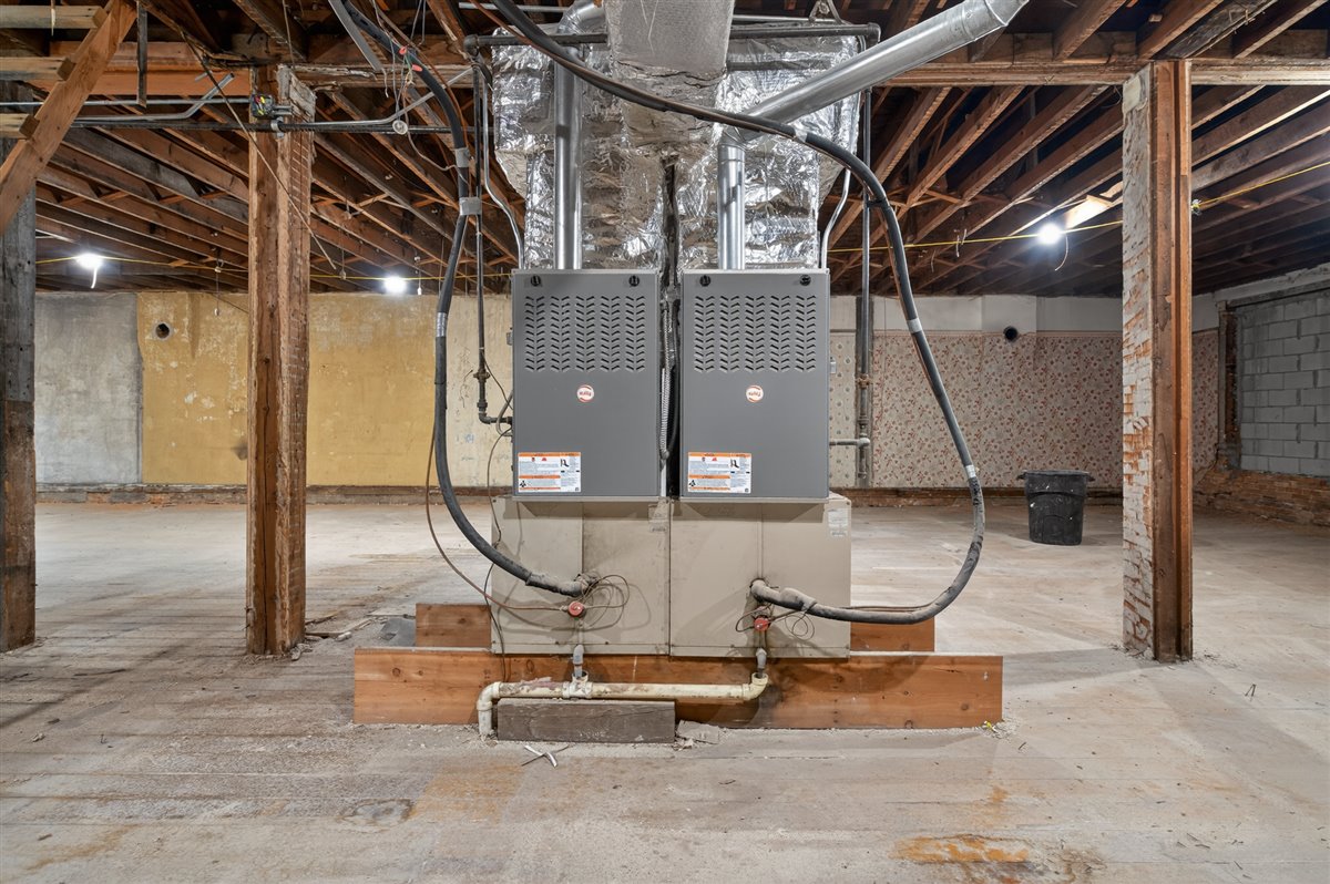 602 G Avenue, Grundy Center, IA 50638