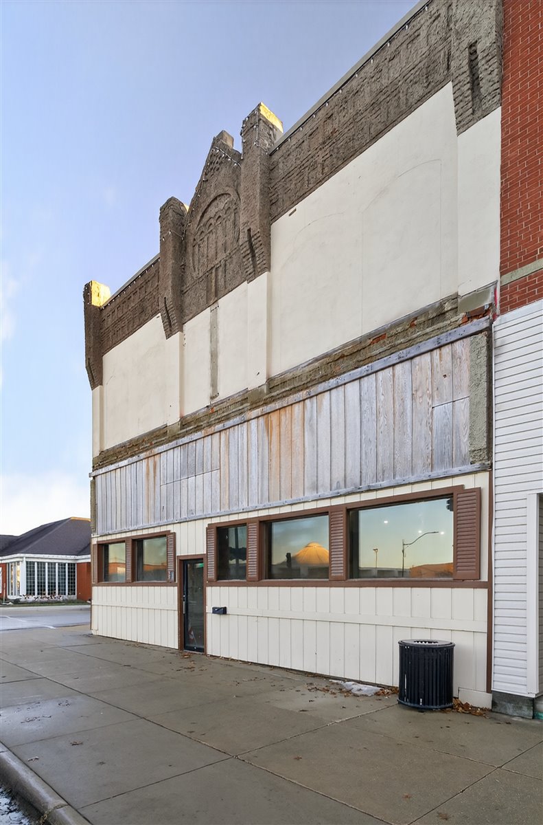 602 G Avenue, Grundy Center, IA 50638