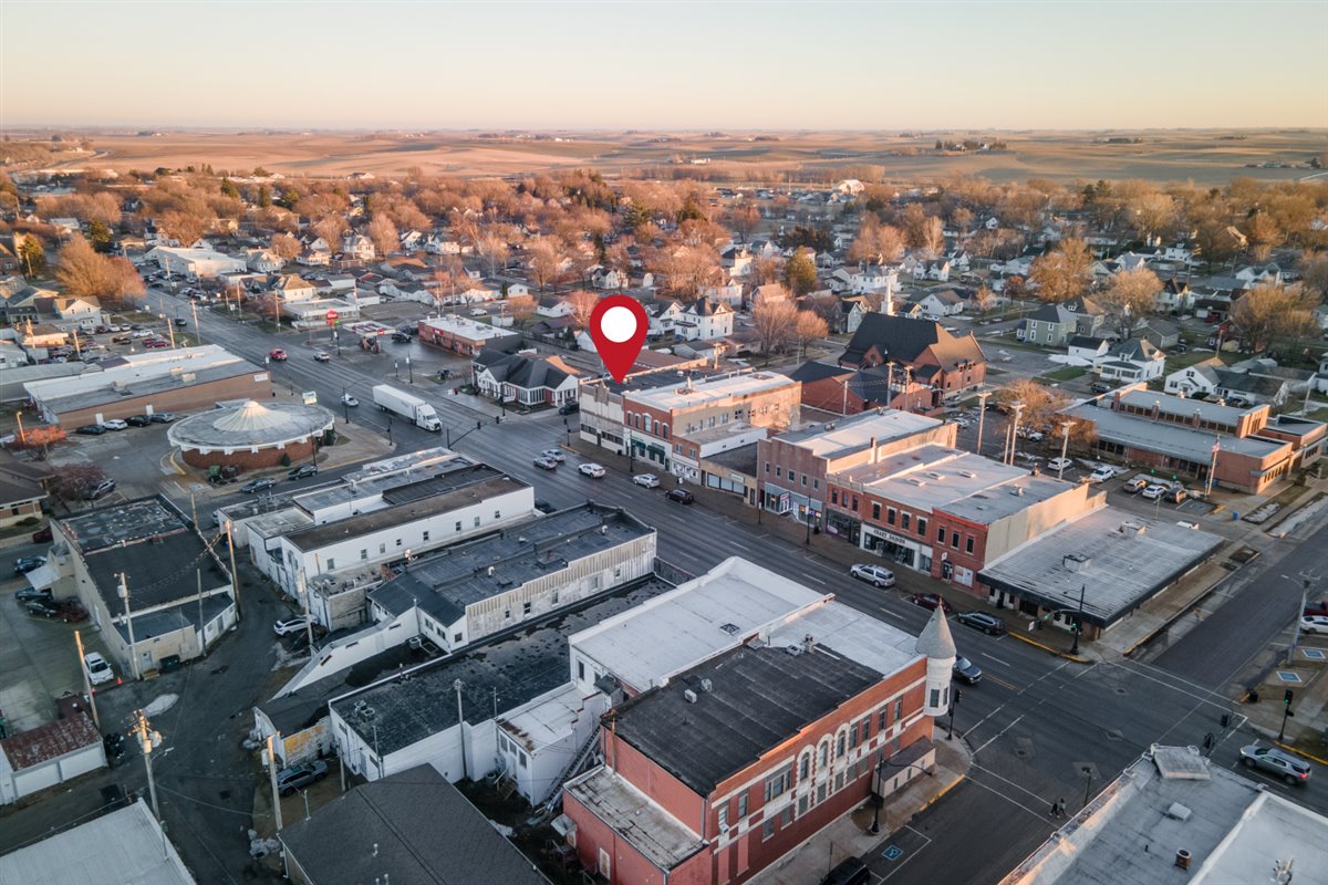 602 G Avenue, Grundy Center, IA 50638