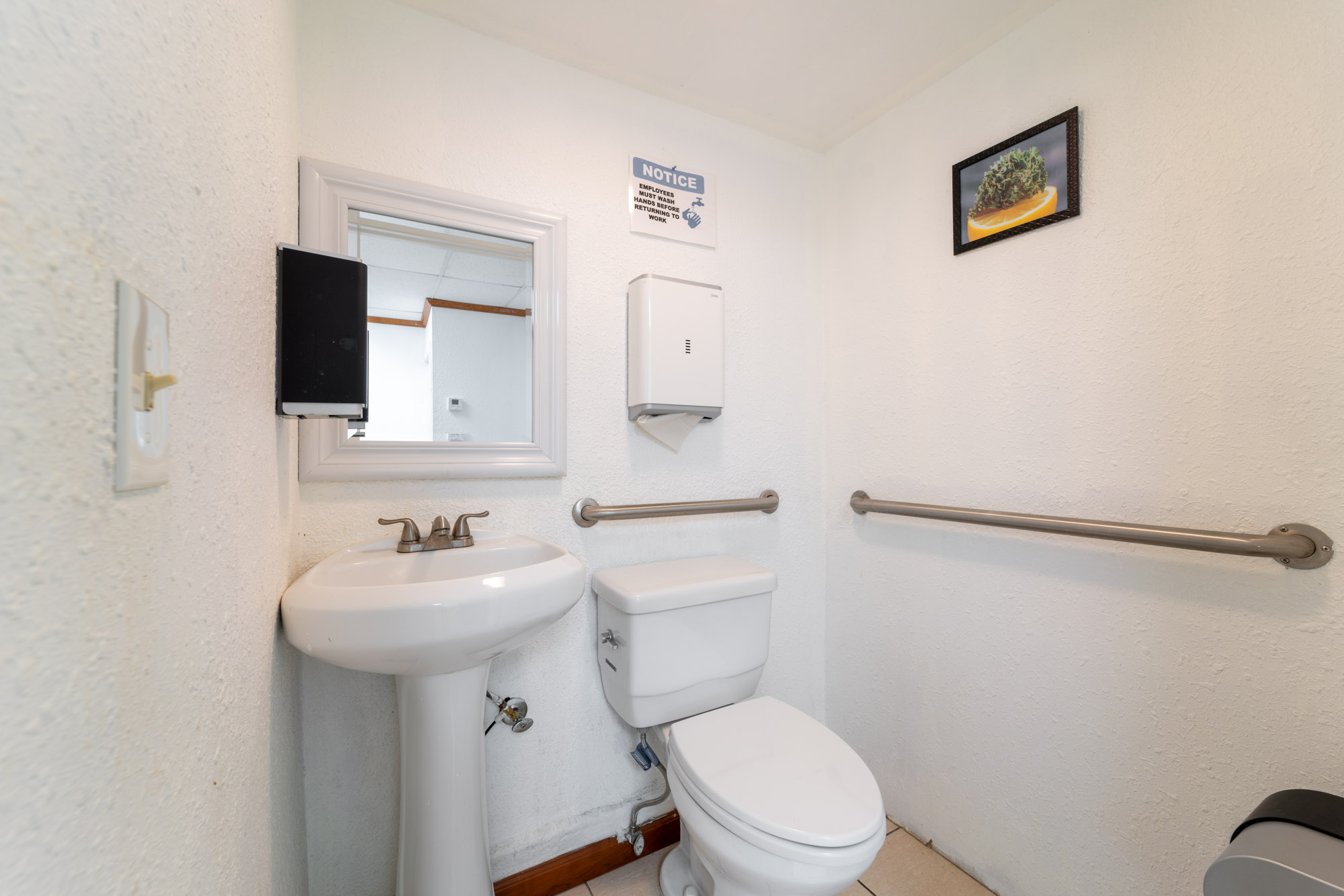 13983 South Dixie Highway, Palmetto Bay, FL 33176