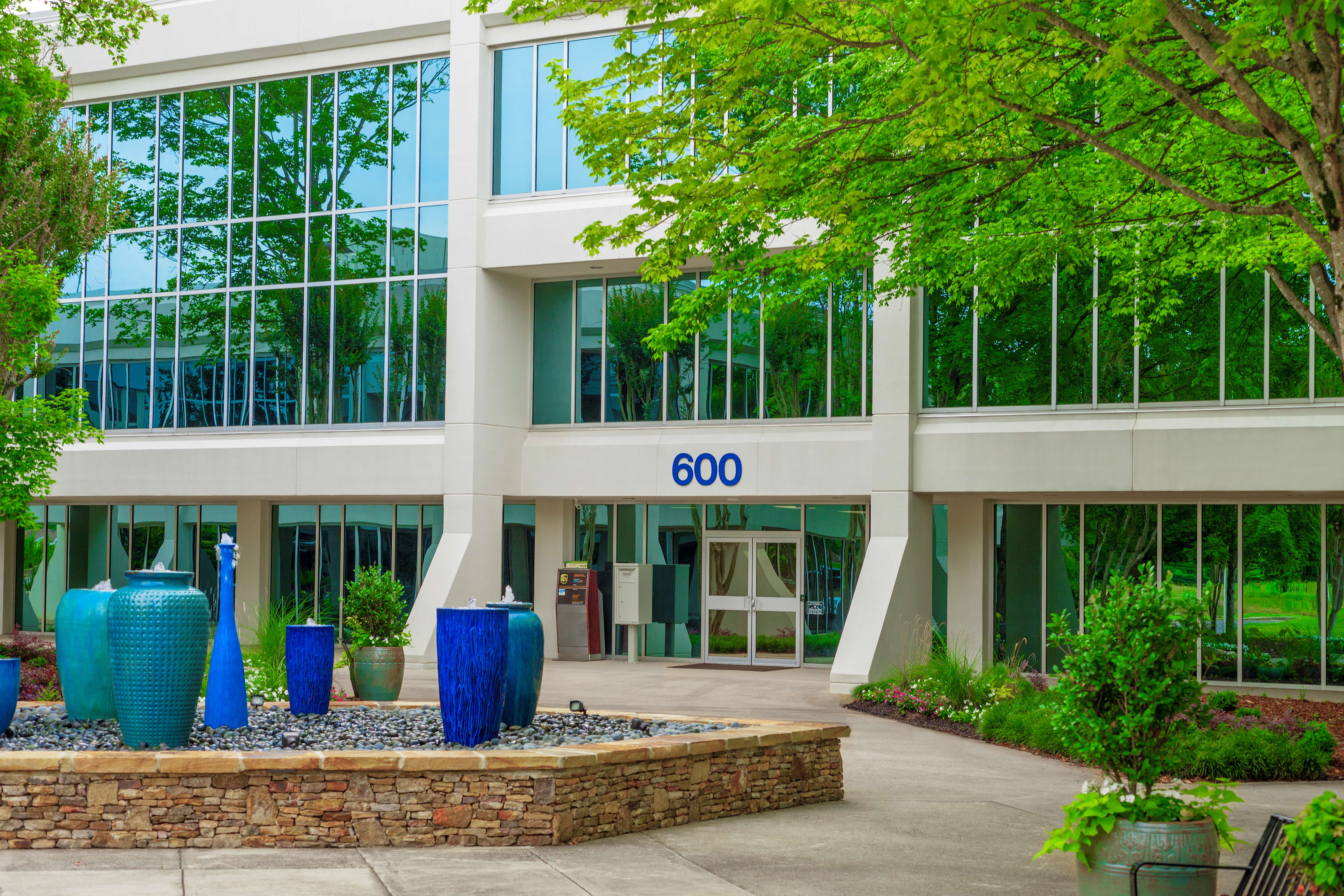 HSV - 600 Boulevard South - Office Park South 