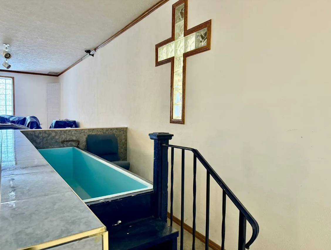 1819 West Willow Street, Lansing, MI 48915