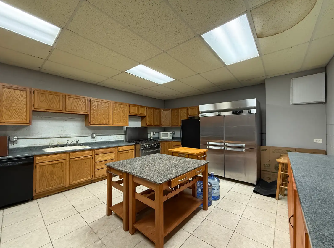 1819 West Willow Street, Lansing, MI 48915