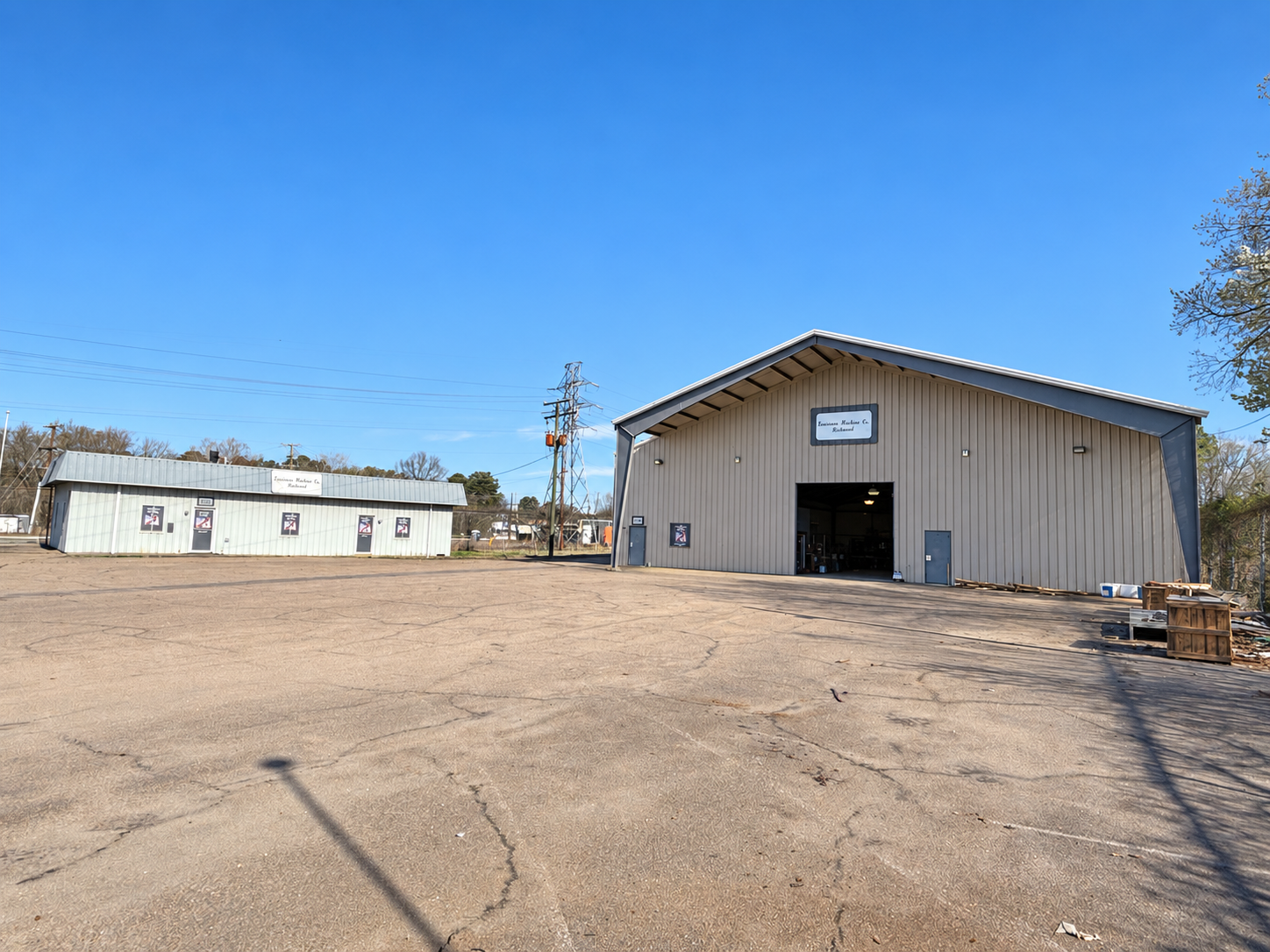 2200 Commerce Rd