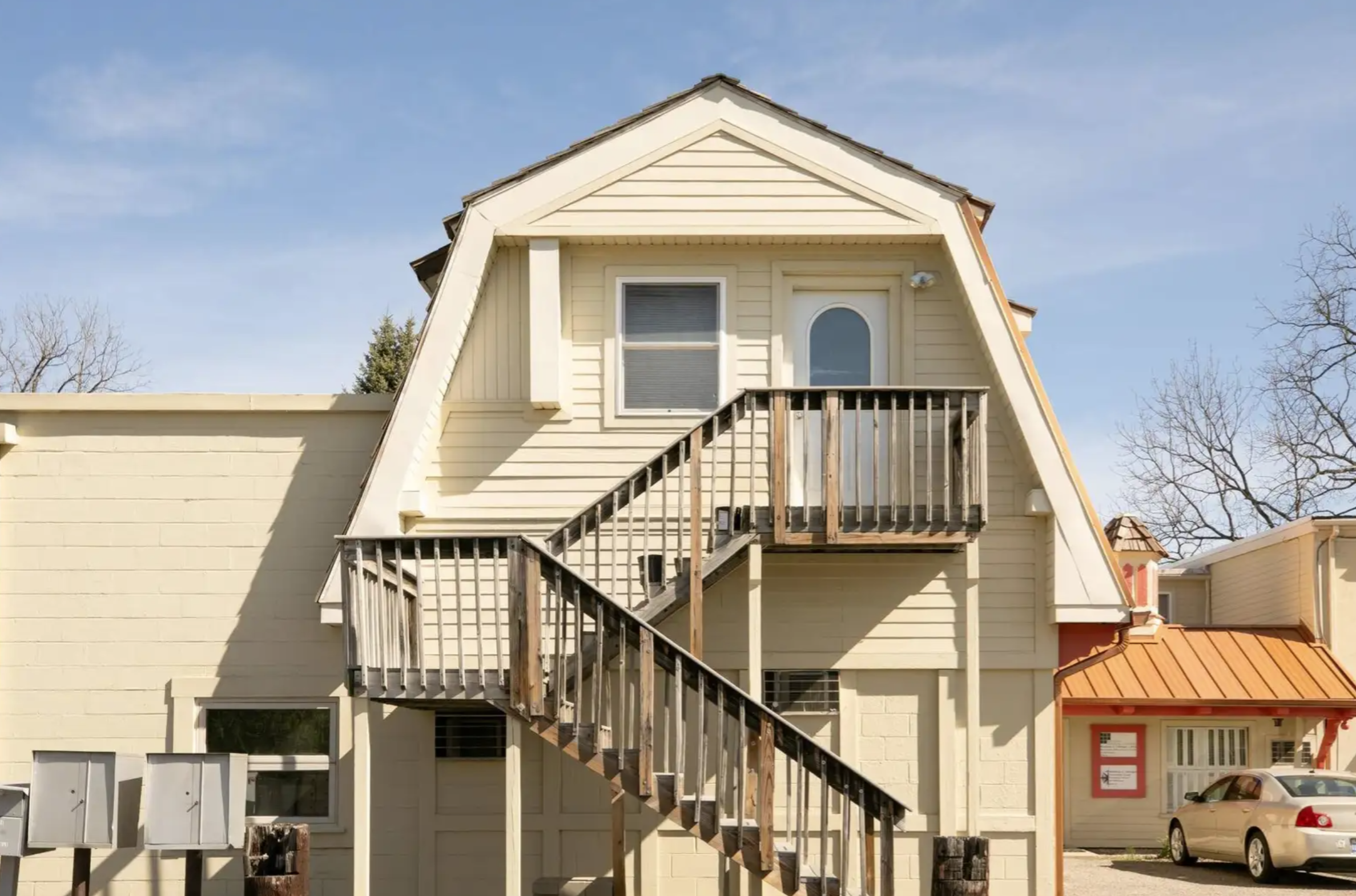 4211 Okemos Road, Okemos, MI 48864