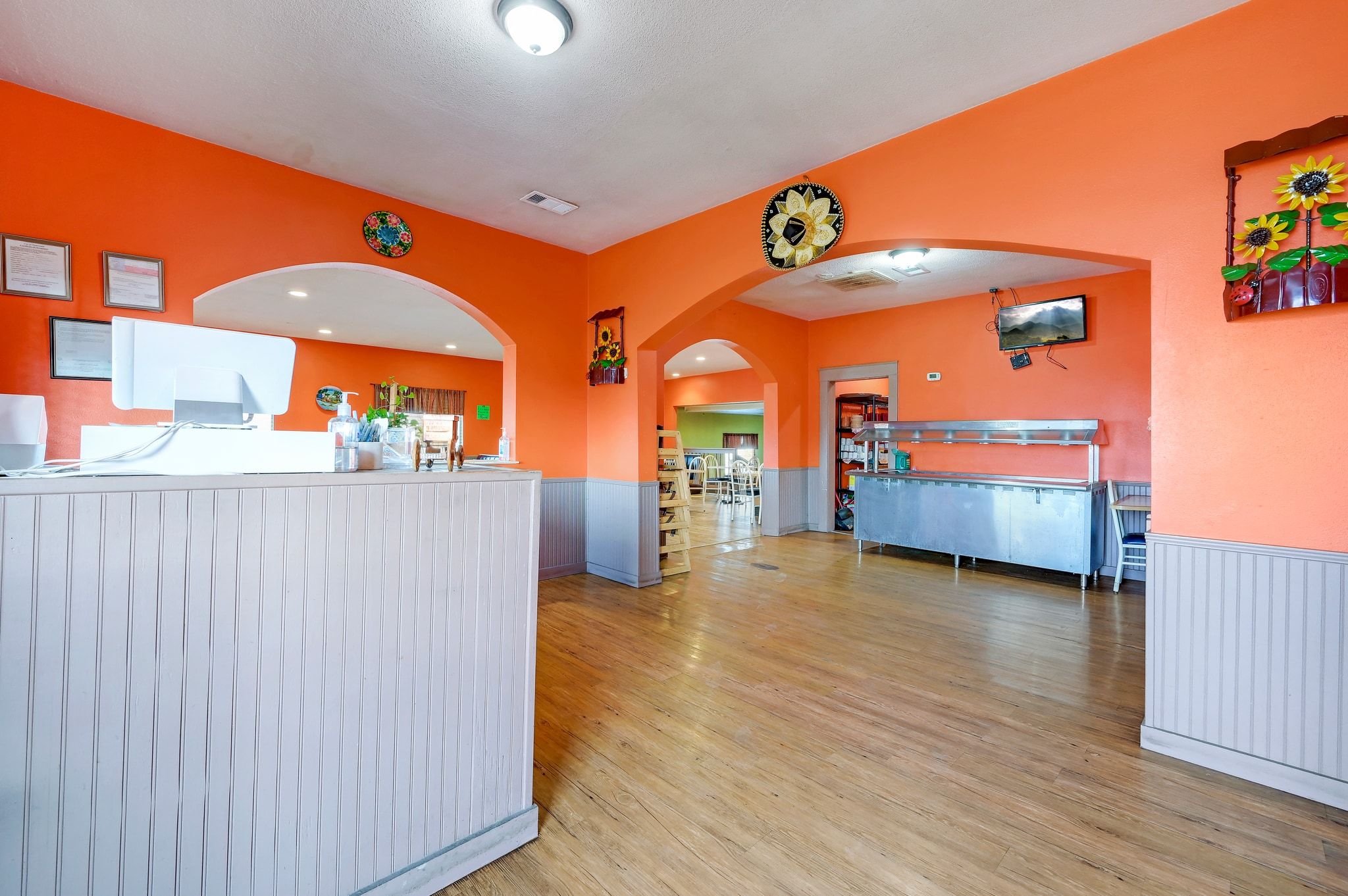 14100 Camino Real, Niederwald, TX 78640