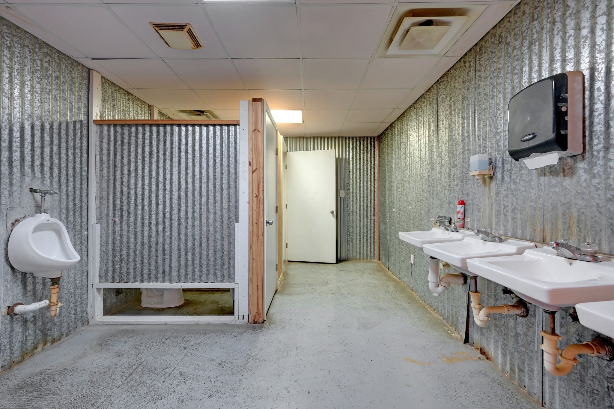 14100 Camino Real, Niederwald, TX 78640