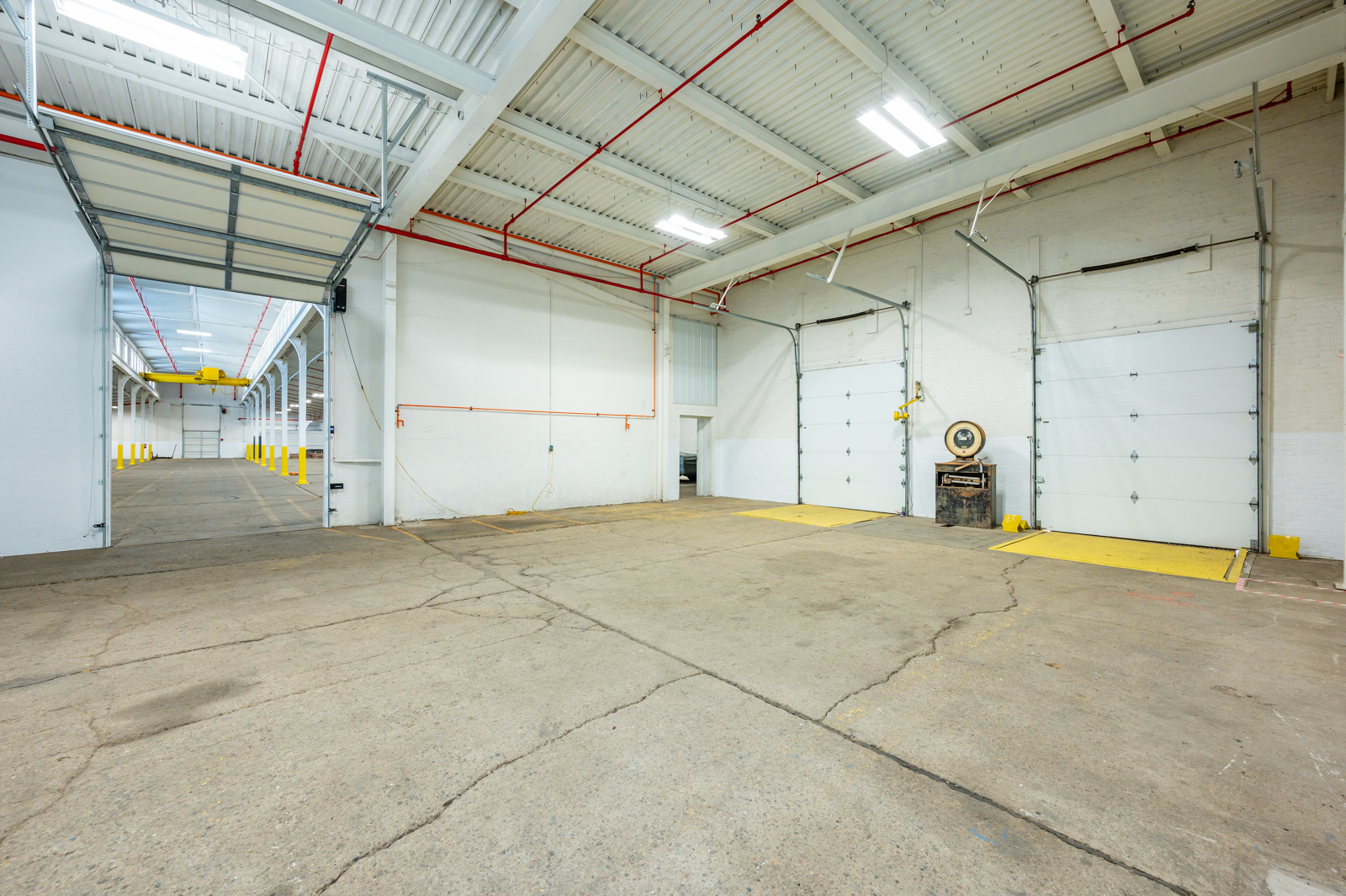 200 North 8th Avenue East, Newton, IA 50208