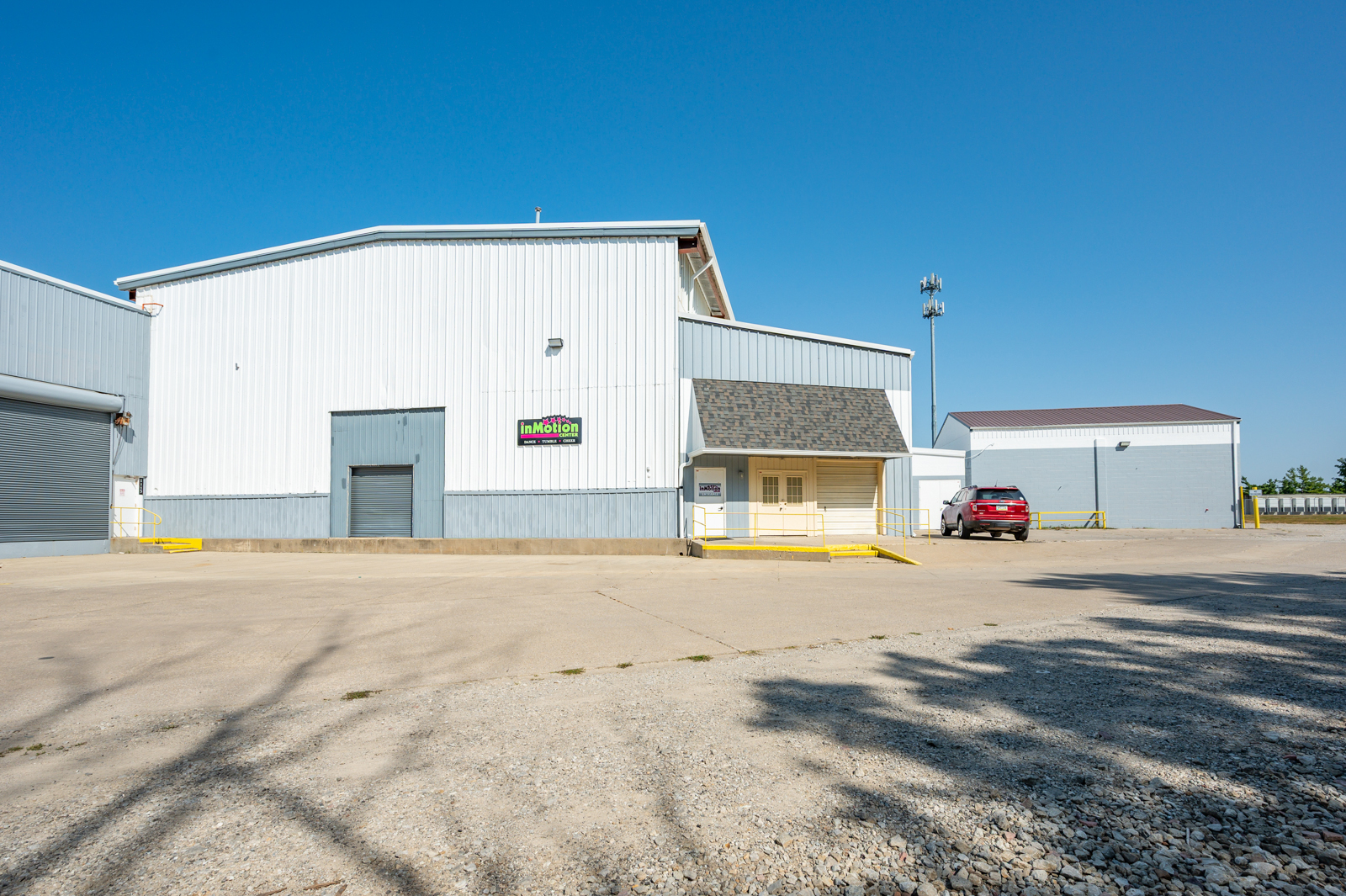 200 North 8th Avenue East, Newton, IA 50208