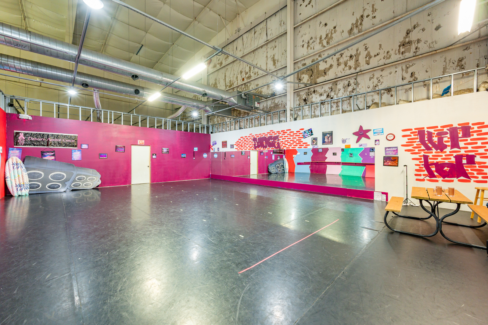 200 North 8th Avenue East, Newton, IA 50208