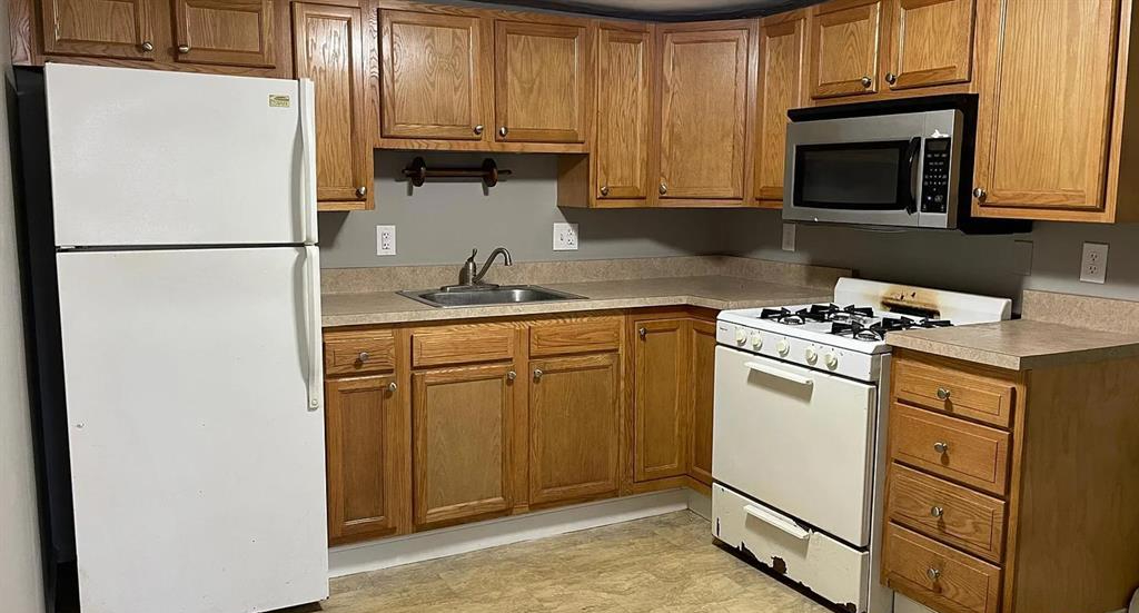 522 North Main Street, Hanna City, IL 61536