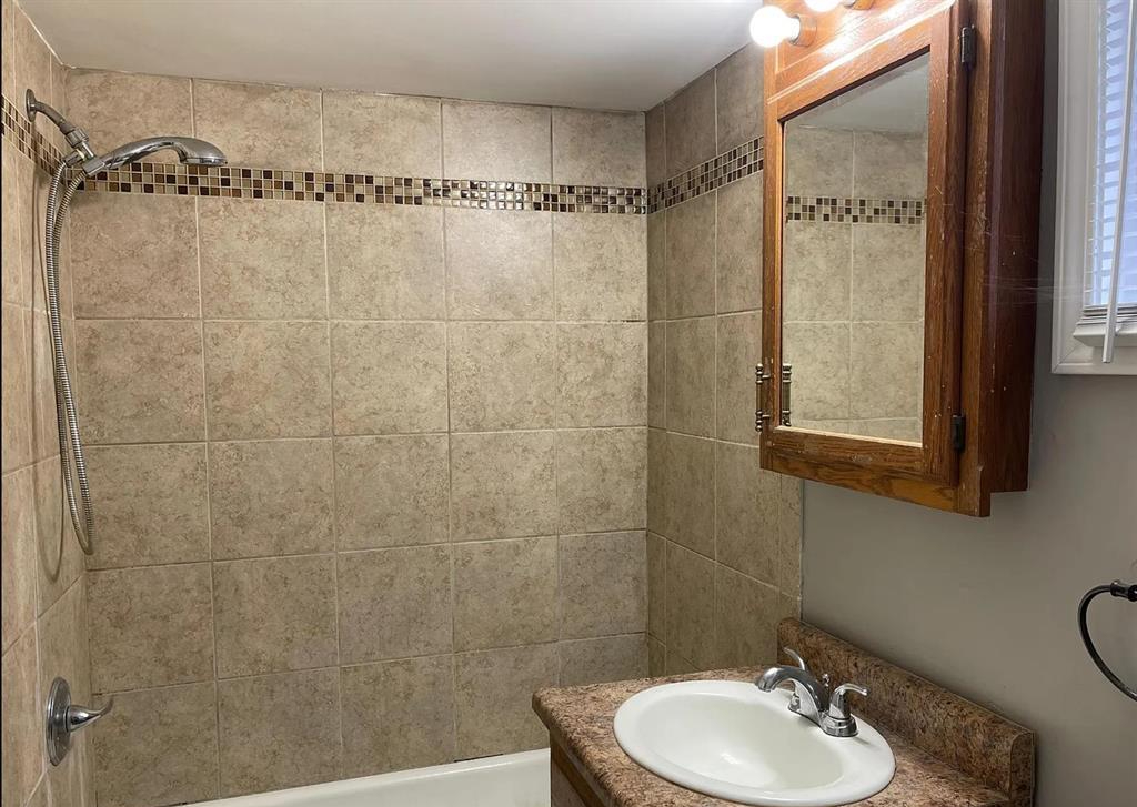 522 North Main Street, Hanna City, IL 61536