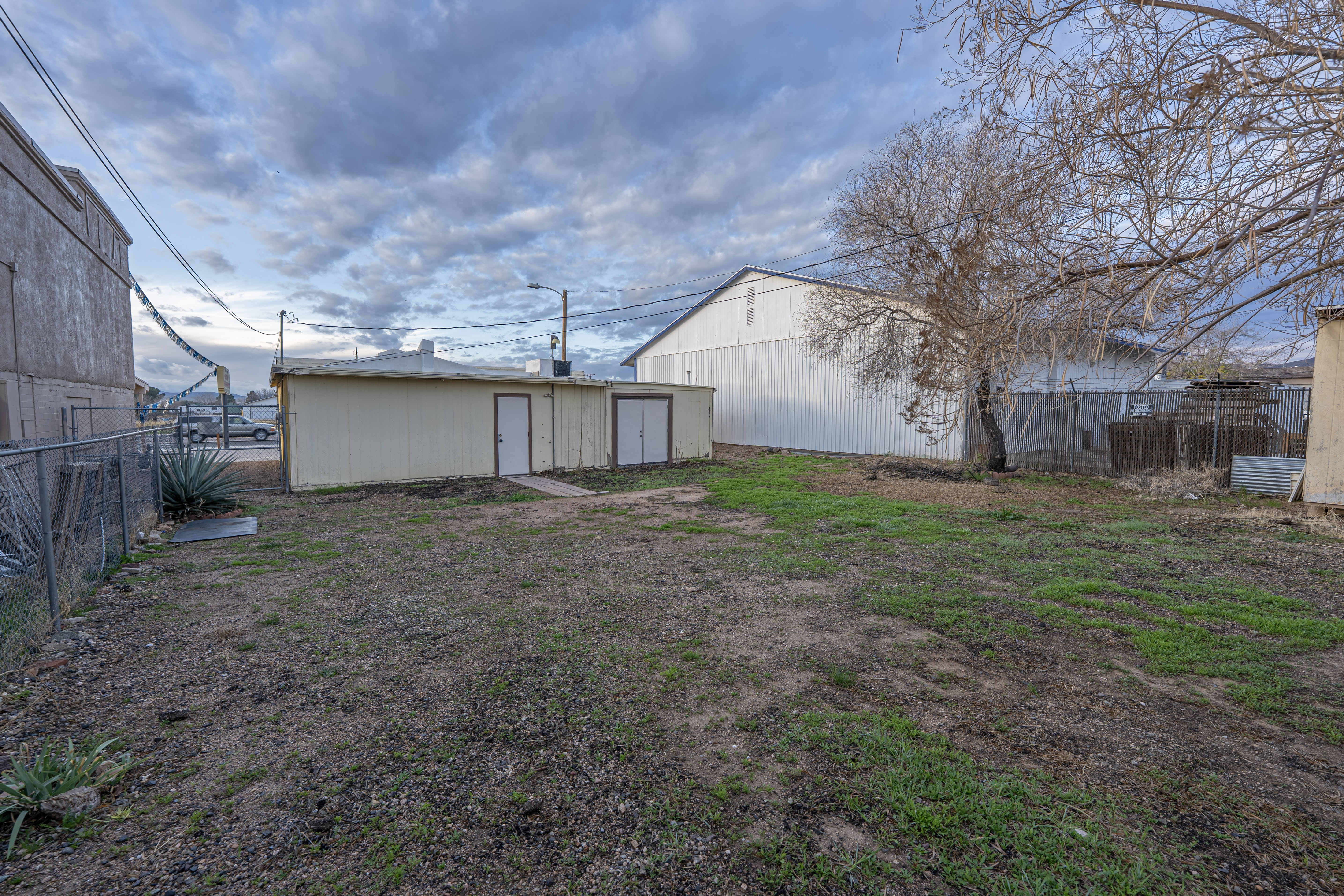 2565 East Northern Avenue, Kingman, AZ 86409