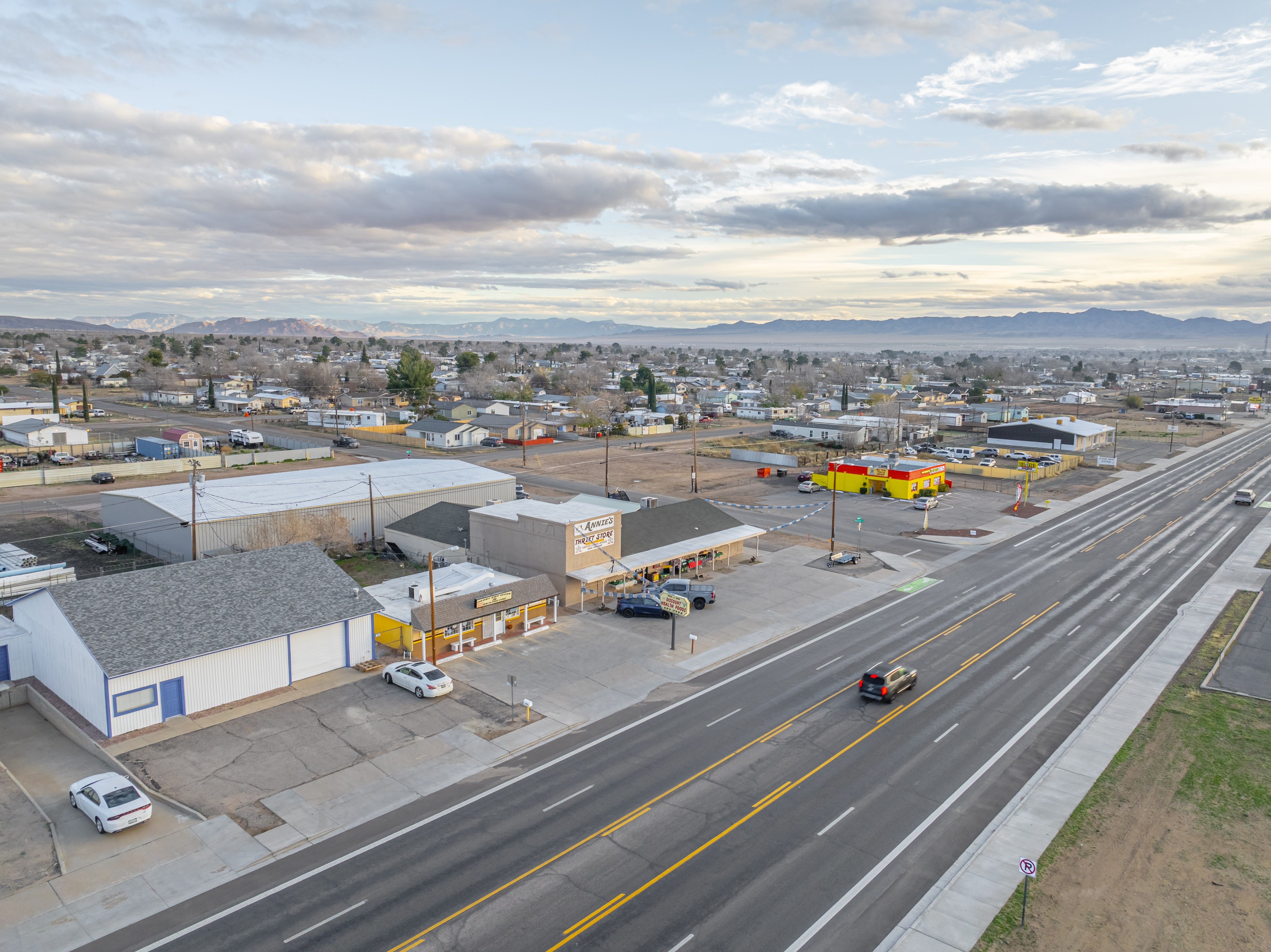 2565 East Northern Avenue, Kingman, AZ 86409