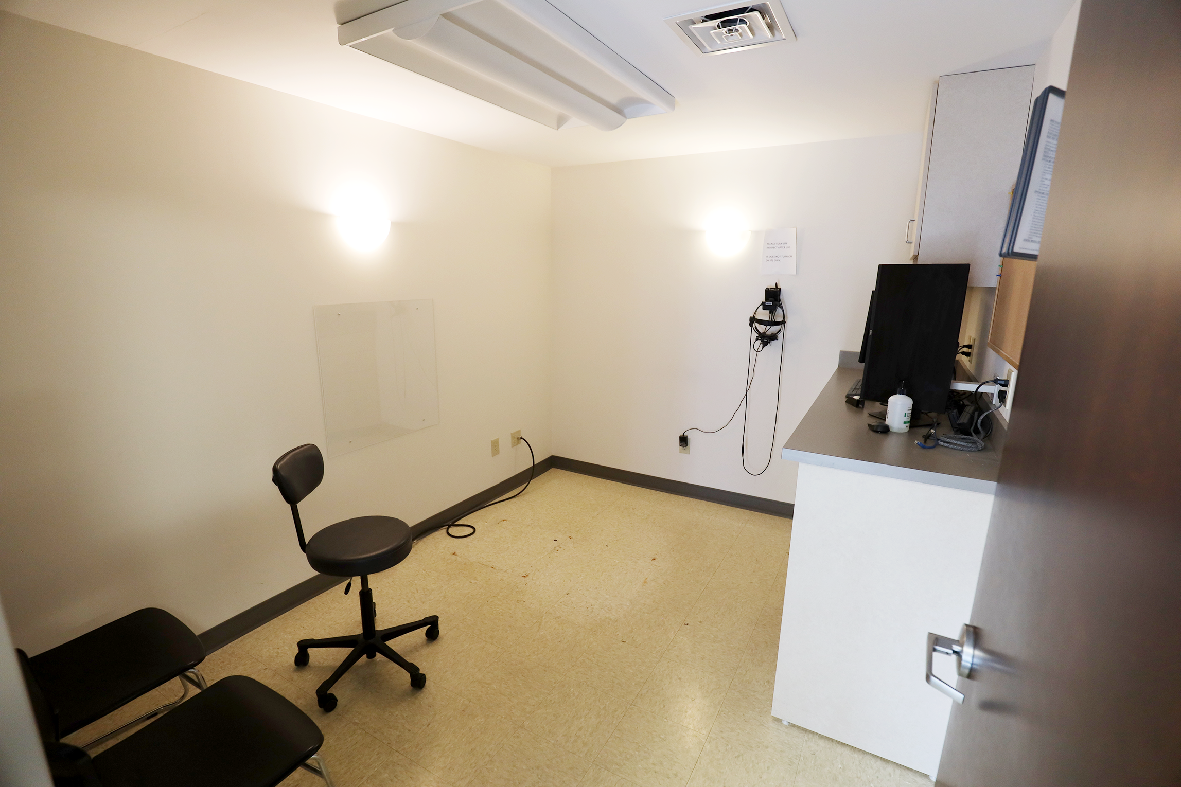 17534 Royalton Road, Strongsville, OH 44136