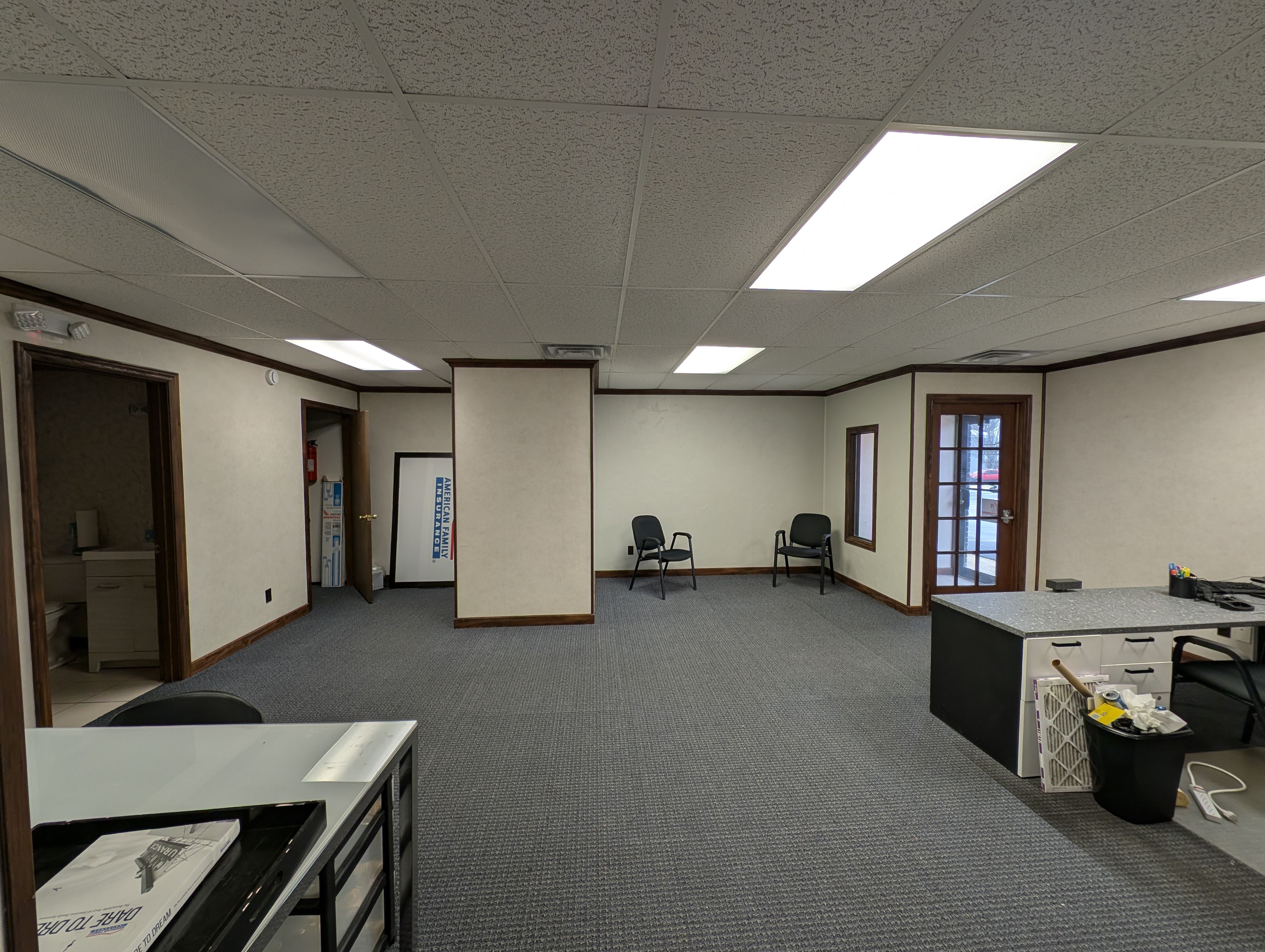 1605 West Candletree Drive, Peoria, IL 61614