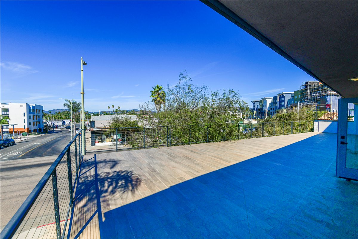 401 East Grand Avenue, Escondido, CA 92025