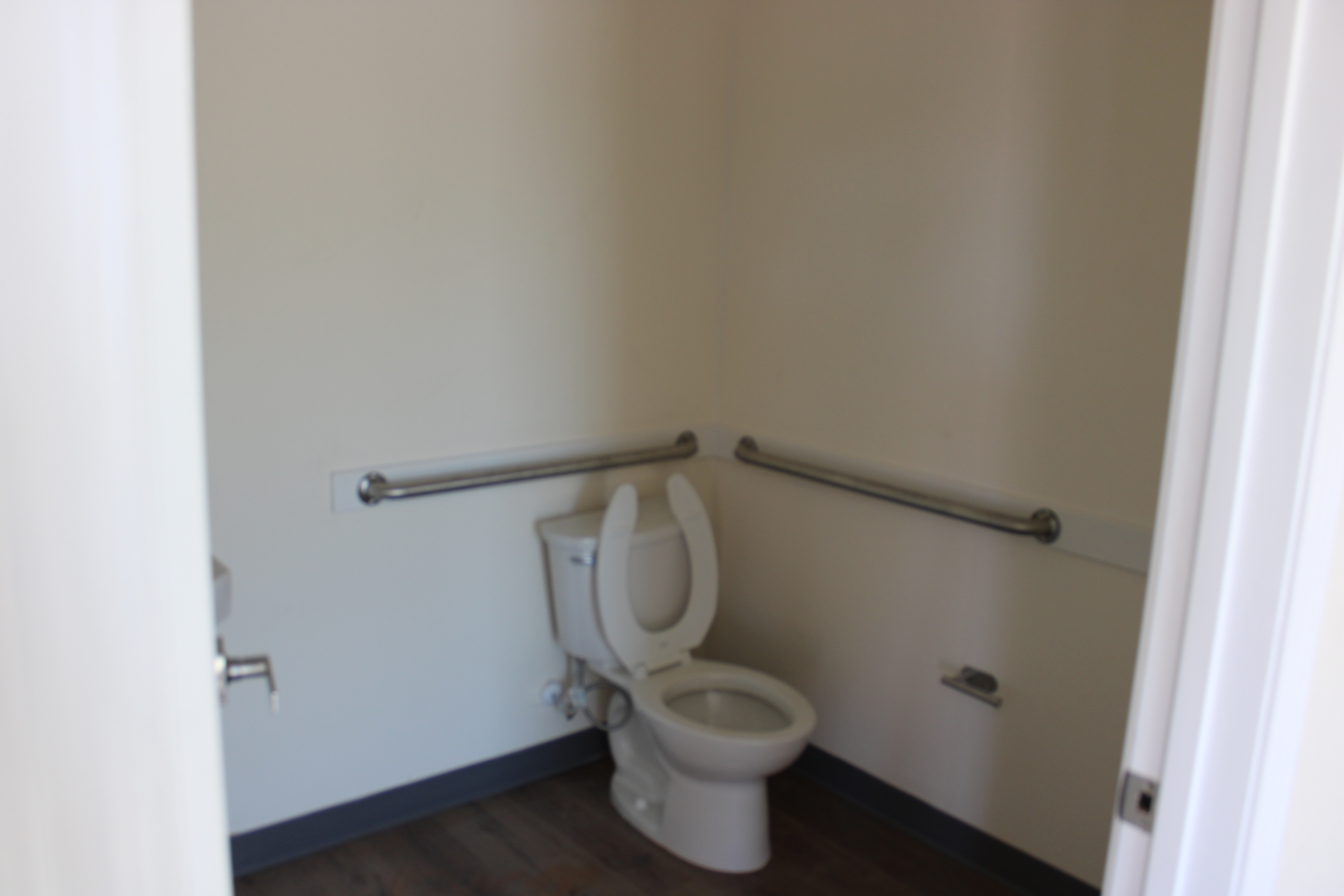 1518 U.S. 19, Holiday, FL 34691