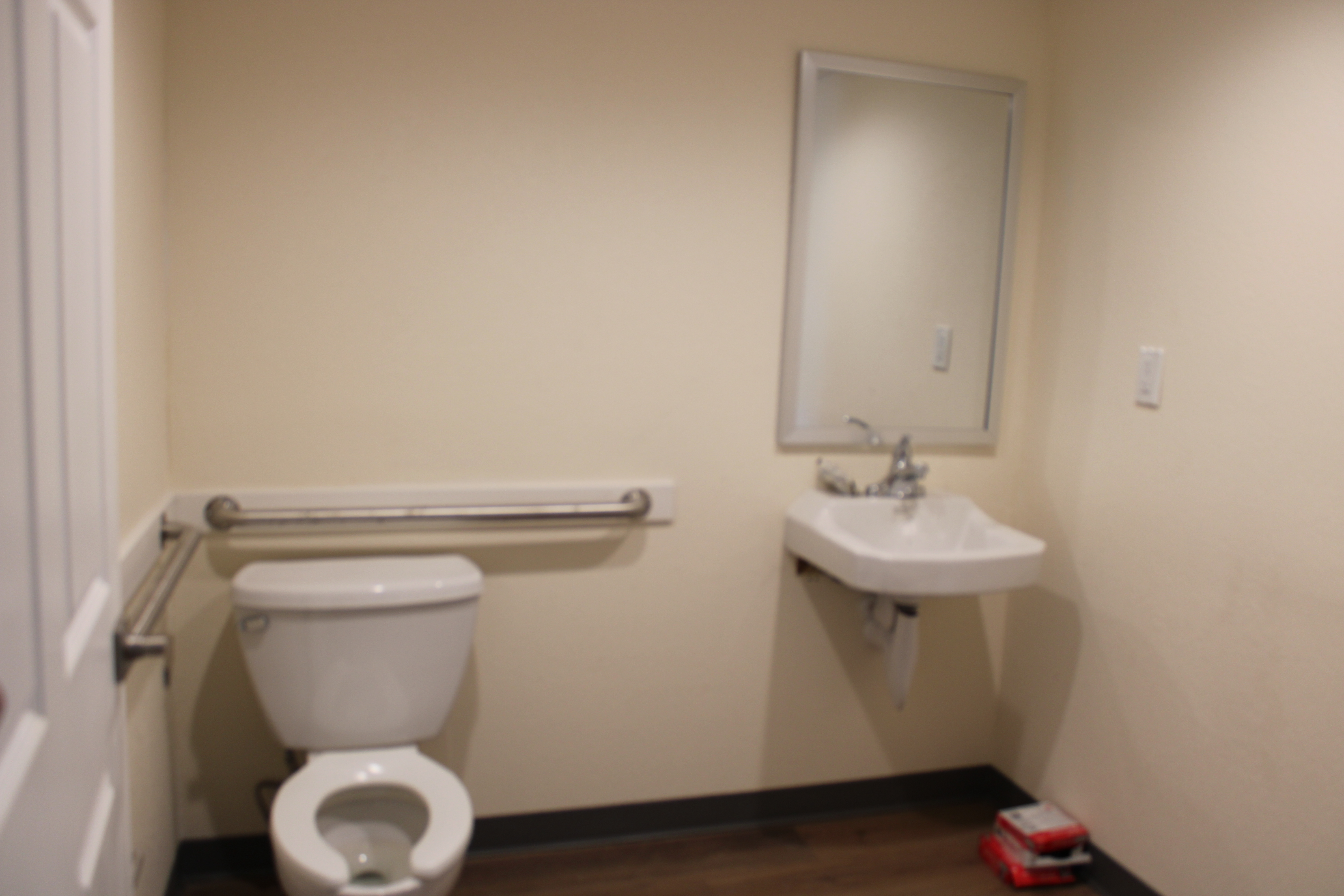 1518 U.S. 19, Holiday, FL 34691