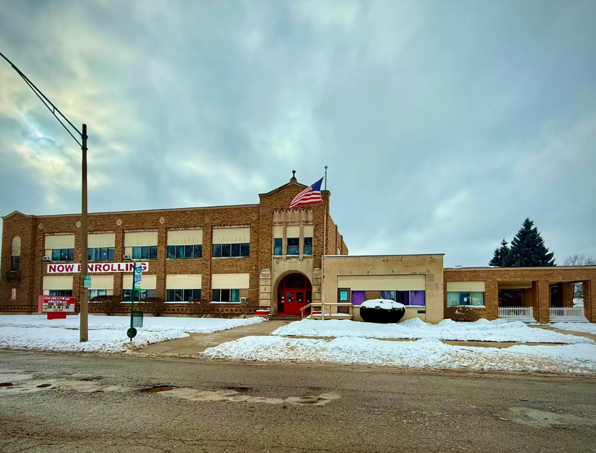 609 North Verlinden Avenue, Lansing, MI 48915