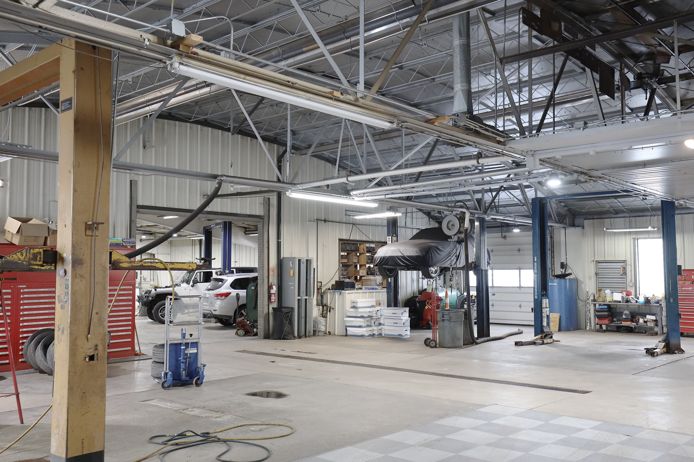 900 Broad, Wadsworth, OH 44281