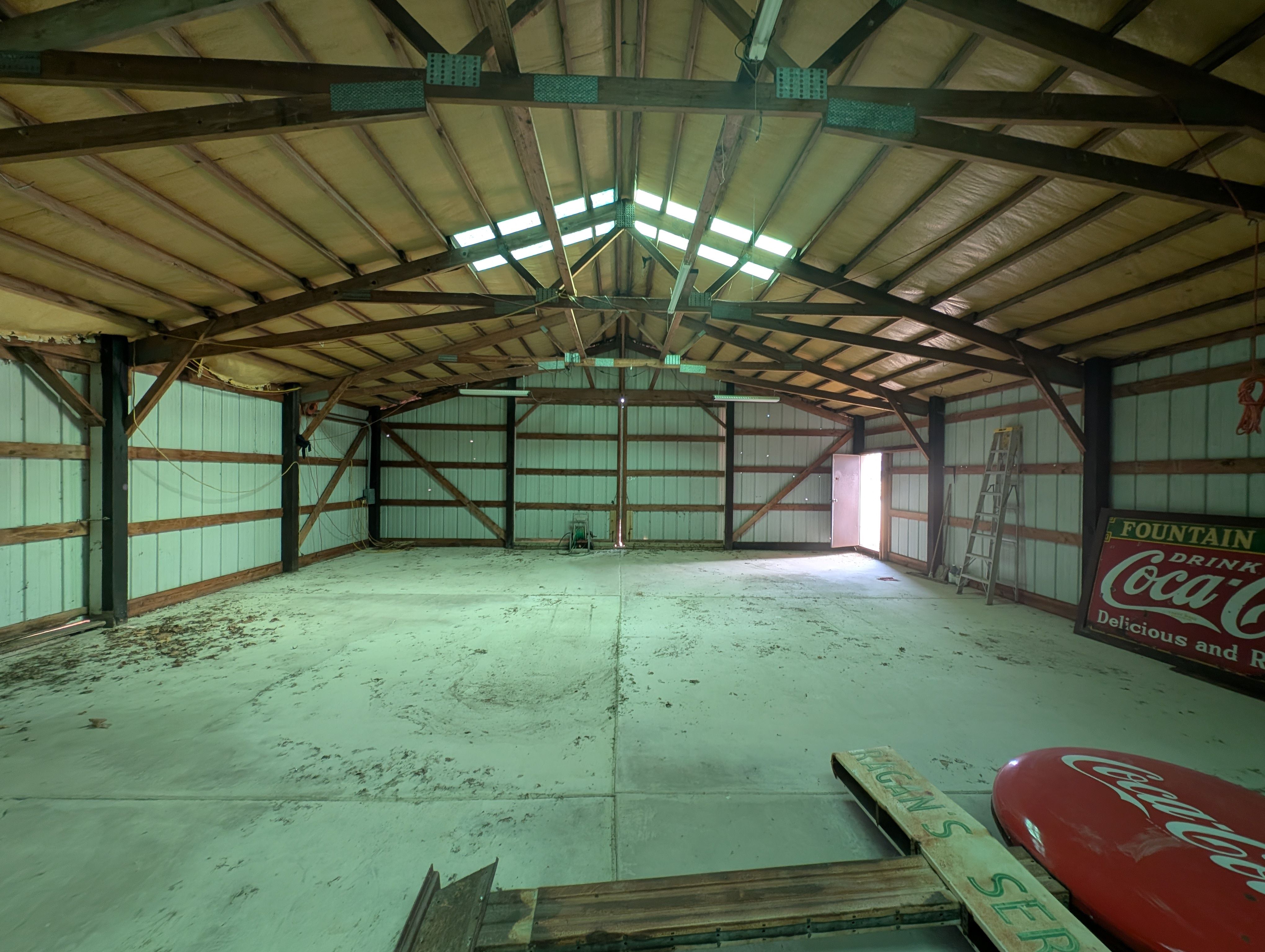 9815 U.S. 150, Edwards, IL 61528