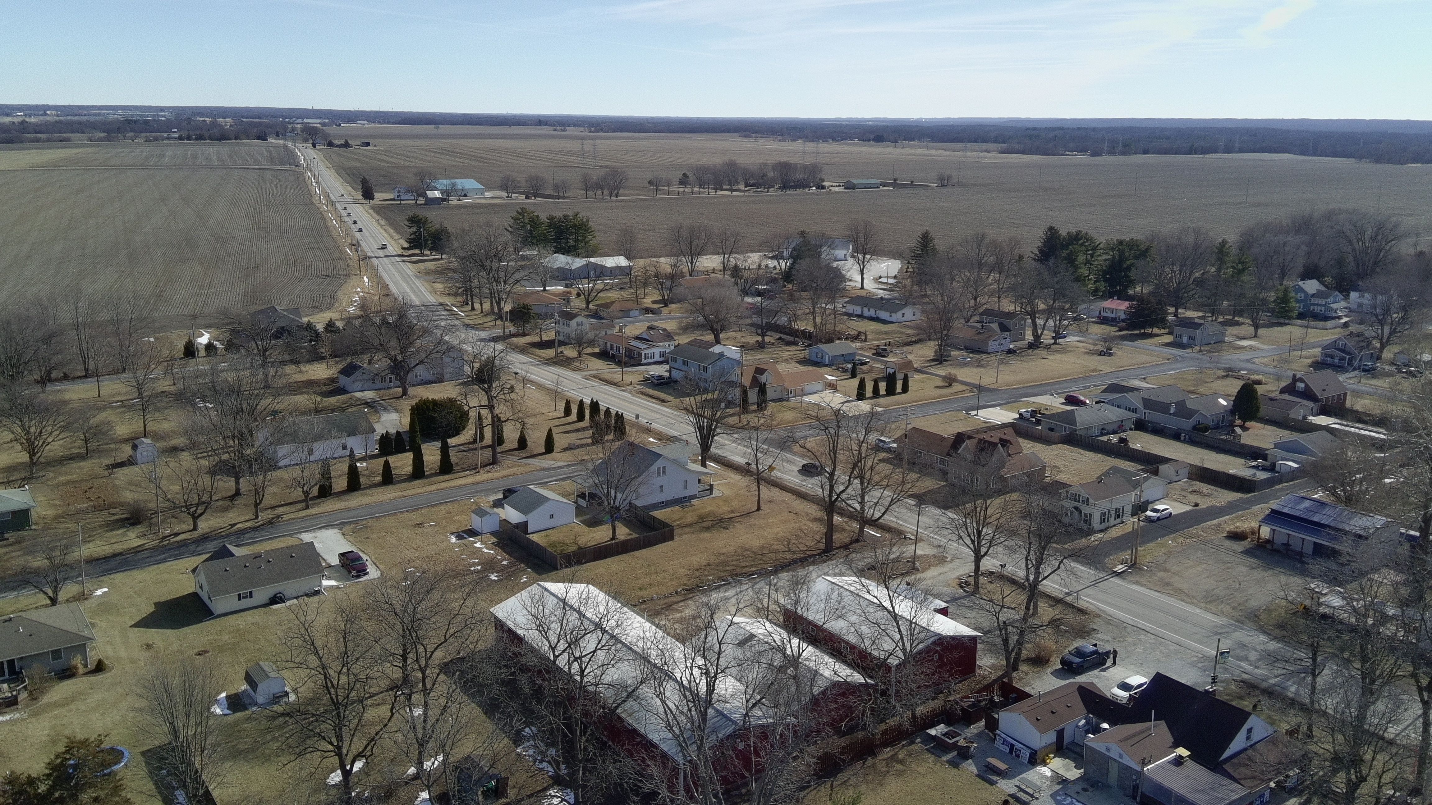 9815 U.S. 150, Edwards, IL 61528