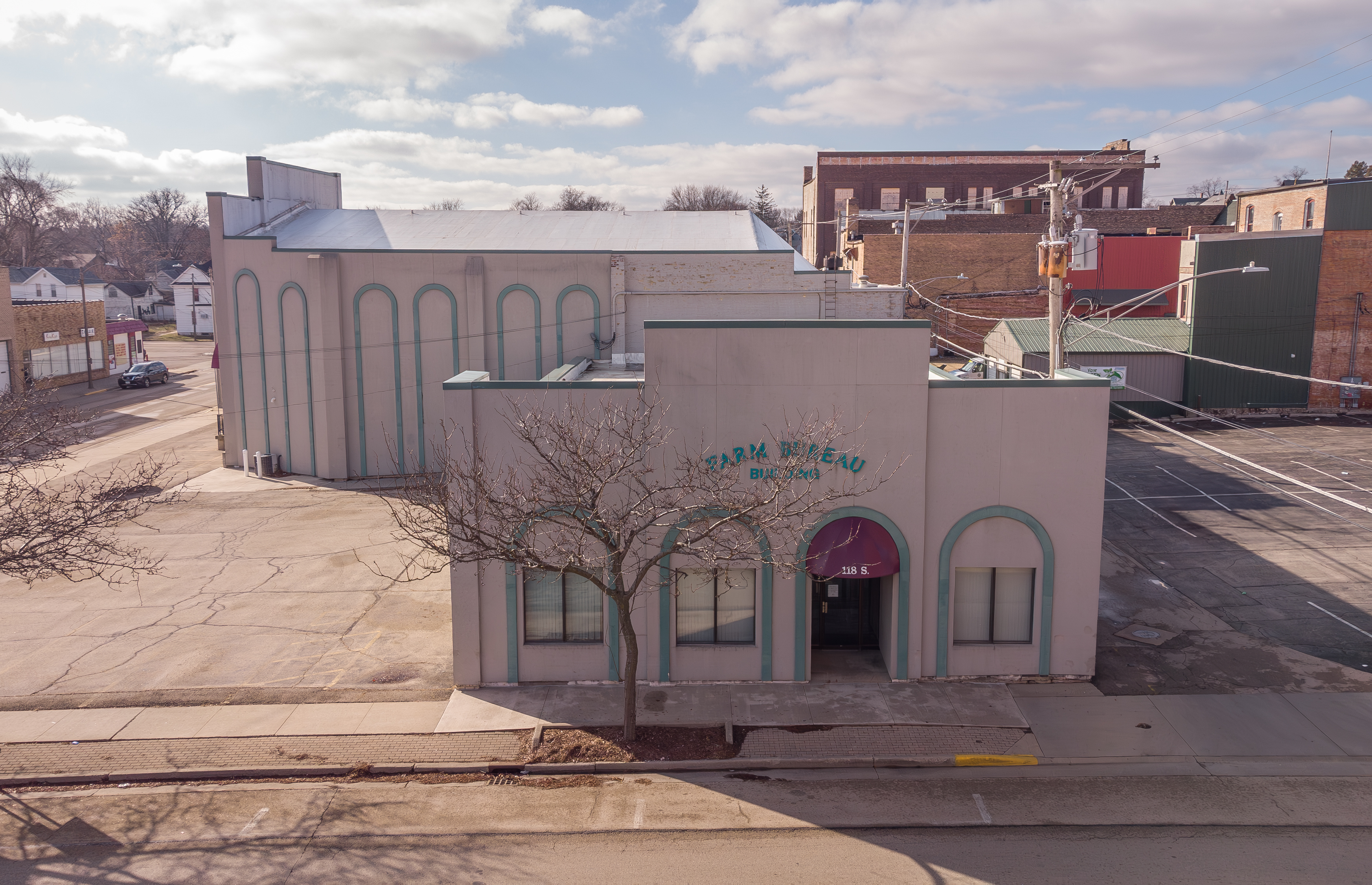 210 West Spring Street, Freeport, IL 61032