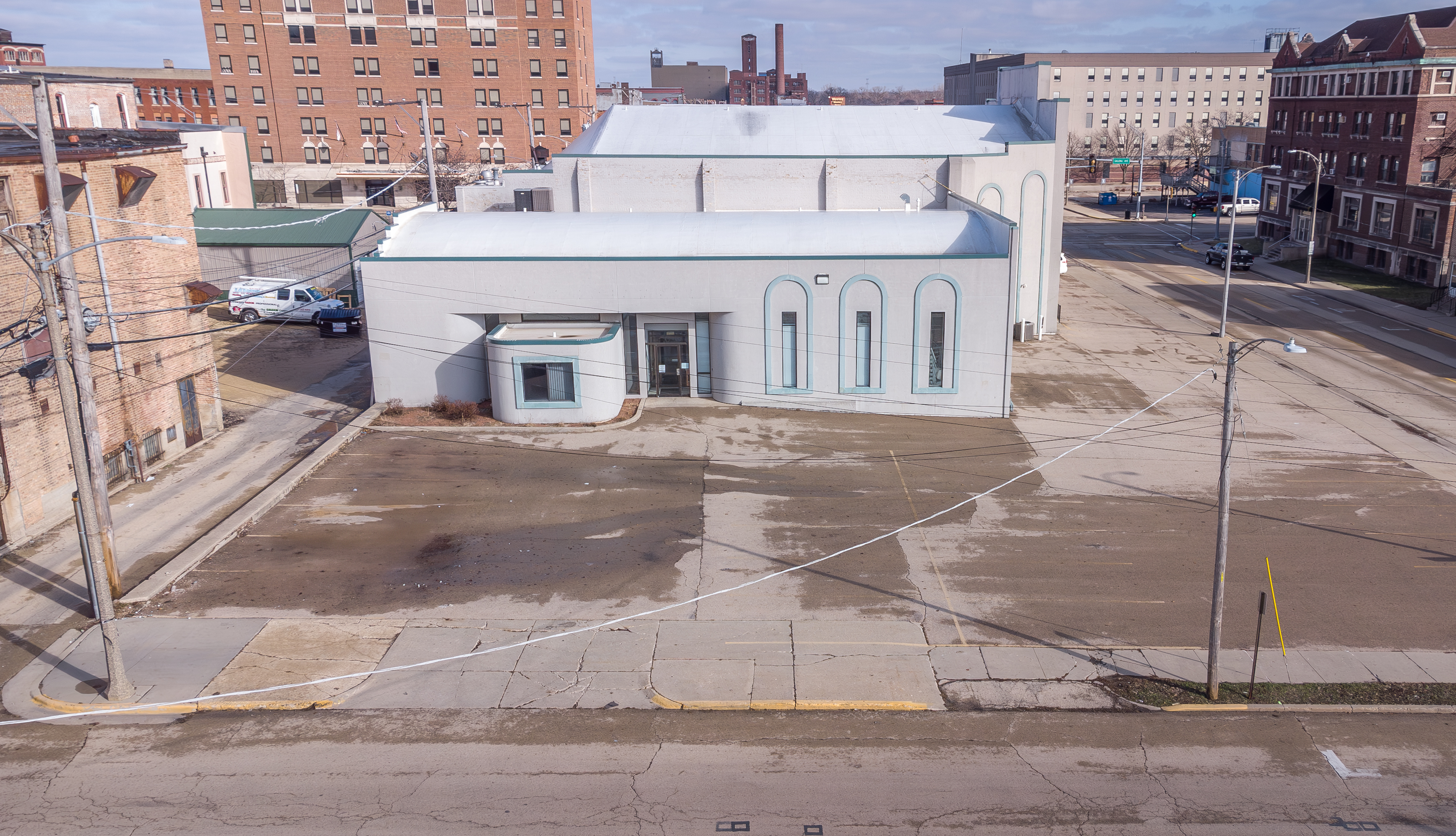 210 West Spring Street, Freeport, IL 61032