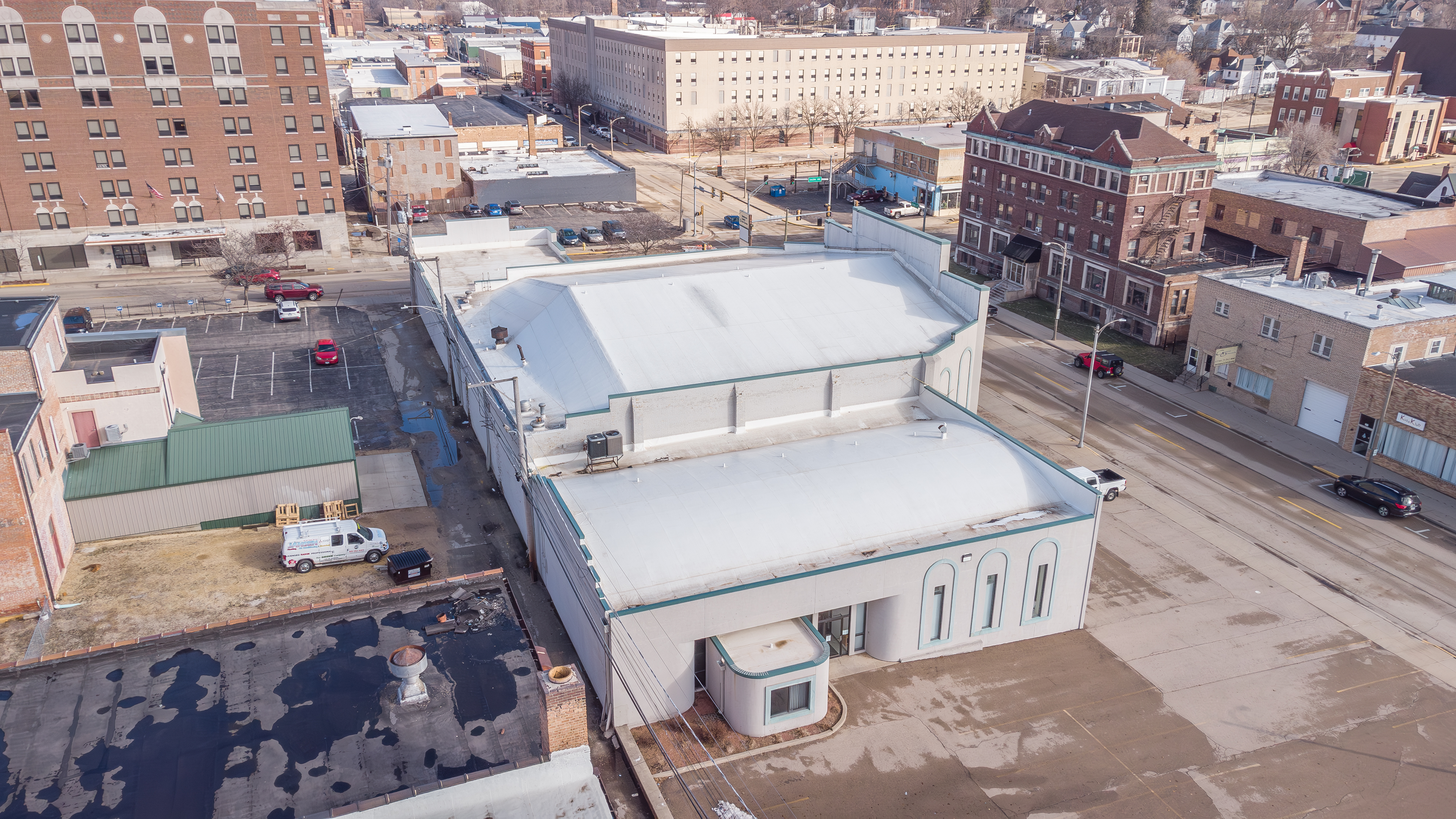 210 West Spring Street, Freeport, IL 61032