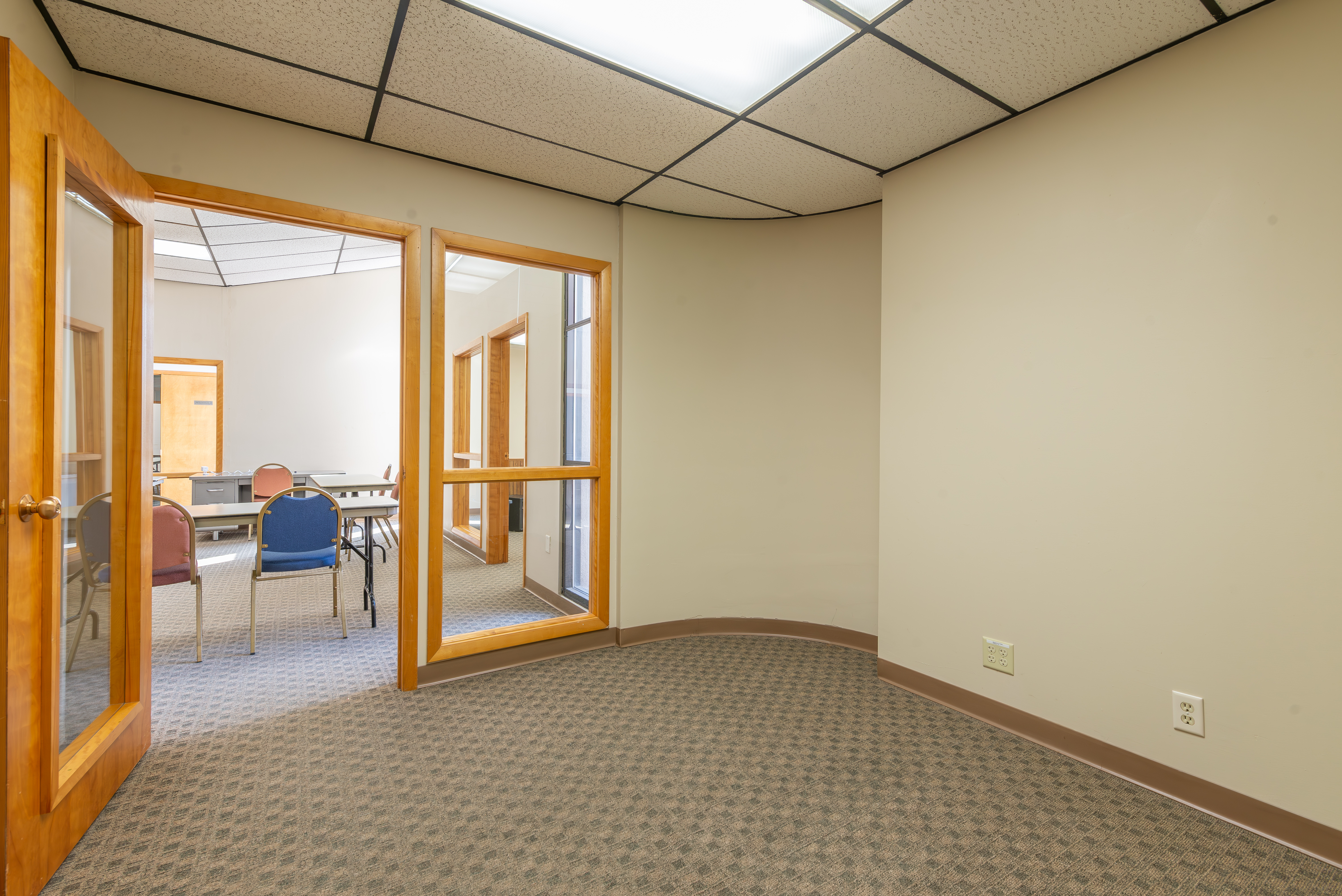 210 West Spring Street, Freeport, IL 61032
