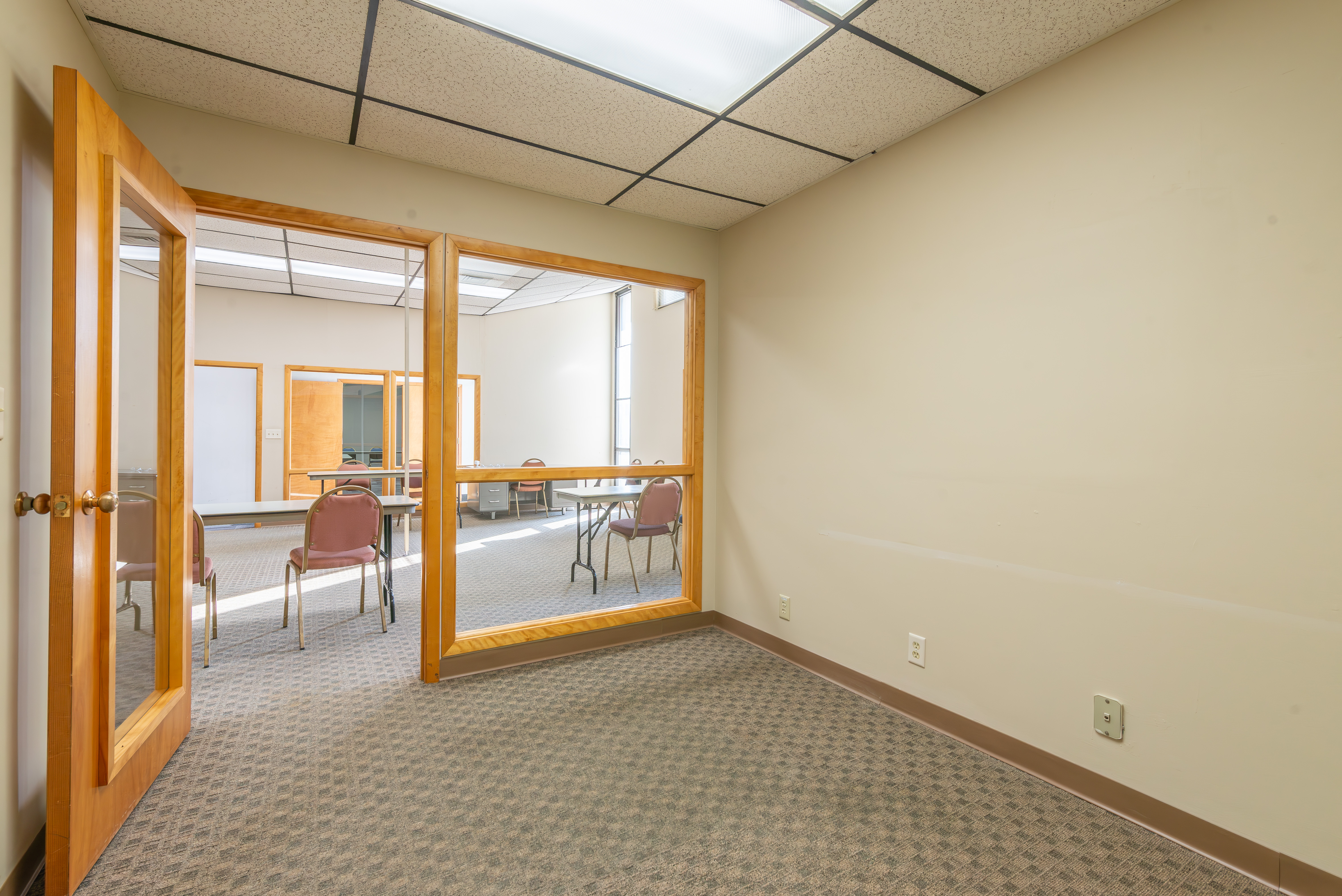 210 West Spring Street, Freeport, IL 61032
