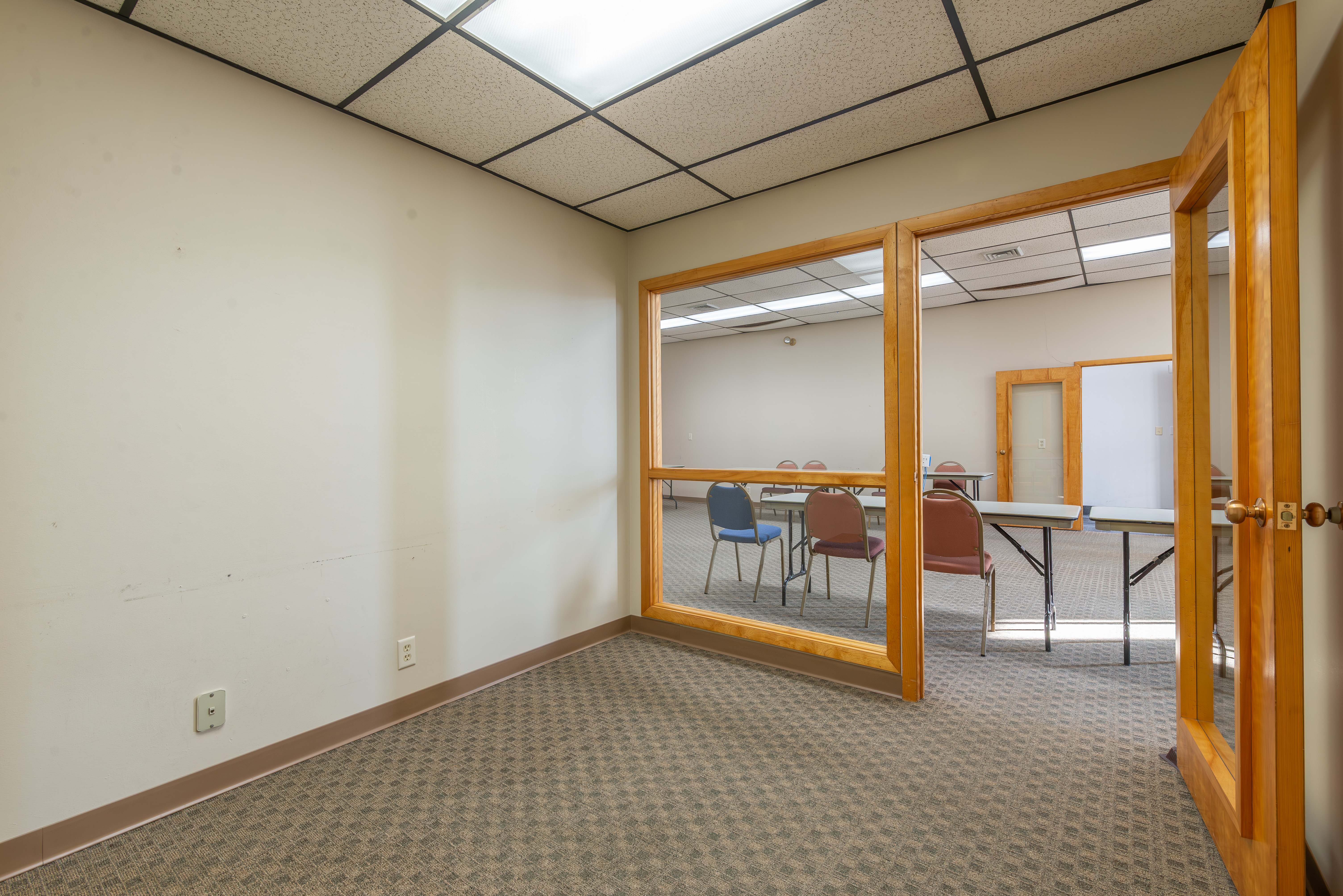 210 West Spring Street, Freeport, IL 61032