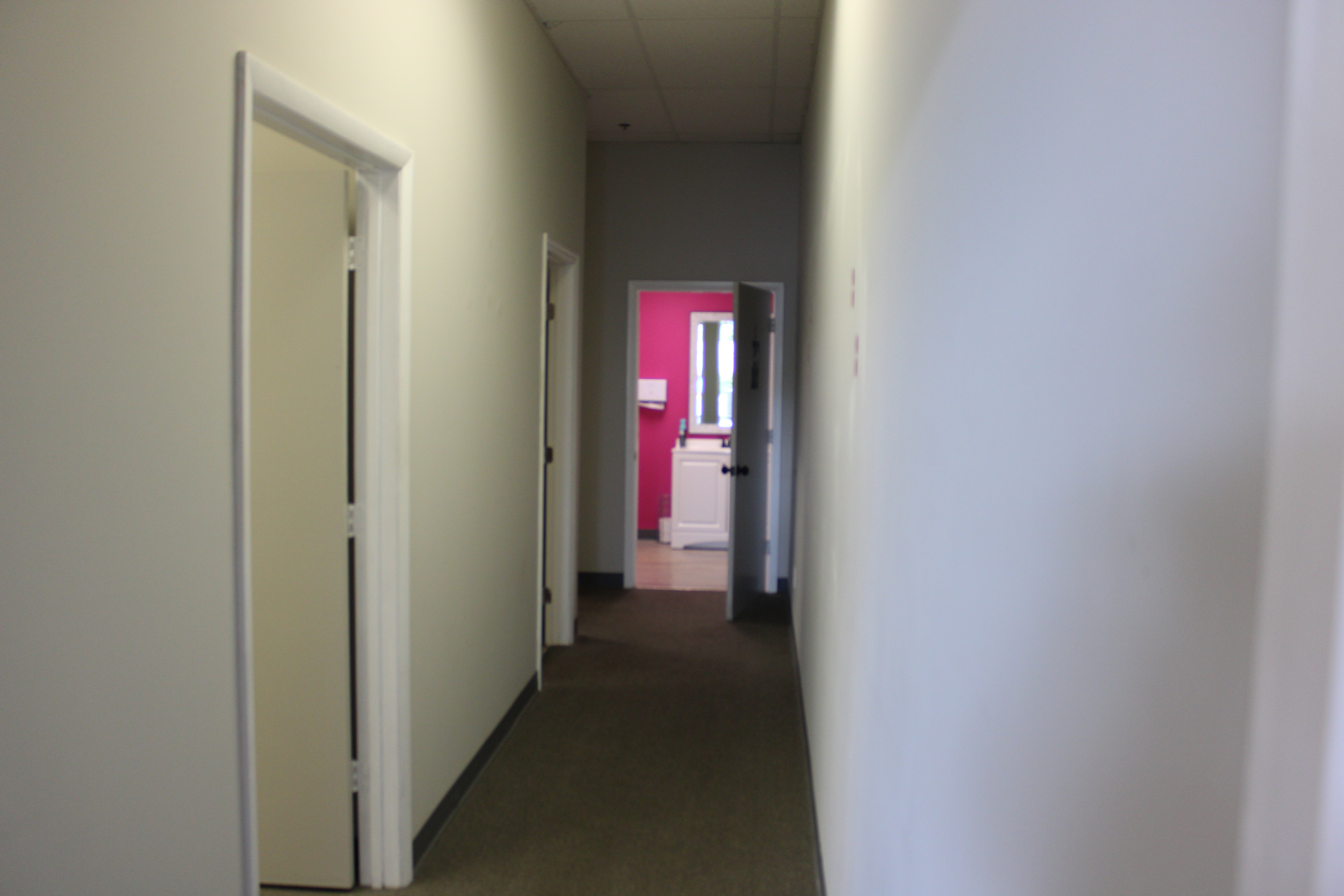 2288 Commercial Way, Brooksville, FL 34606