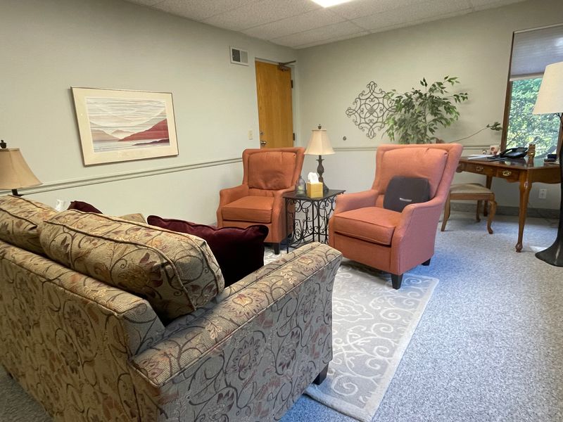 5113 North Executive Drive, Peoria, IL 61614