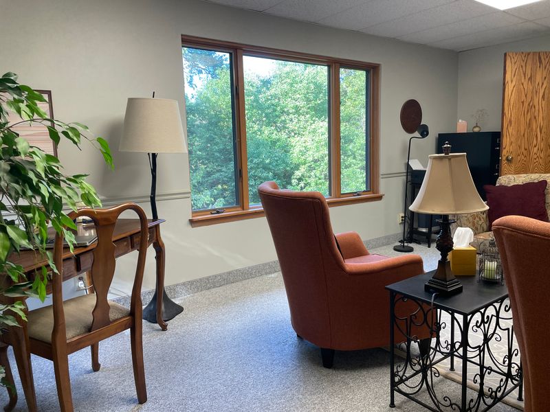 5113 North Executive Drive, Peoria, IL 61614