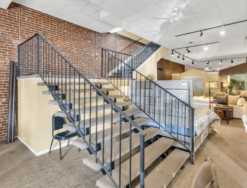 10 South School Street, Lodi, CA 95240