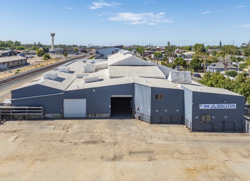 418 North Sacramento Street, Lodi, CA 95240